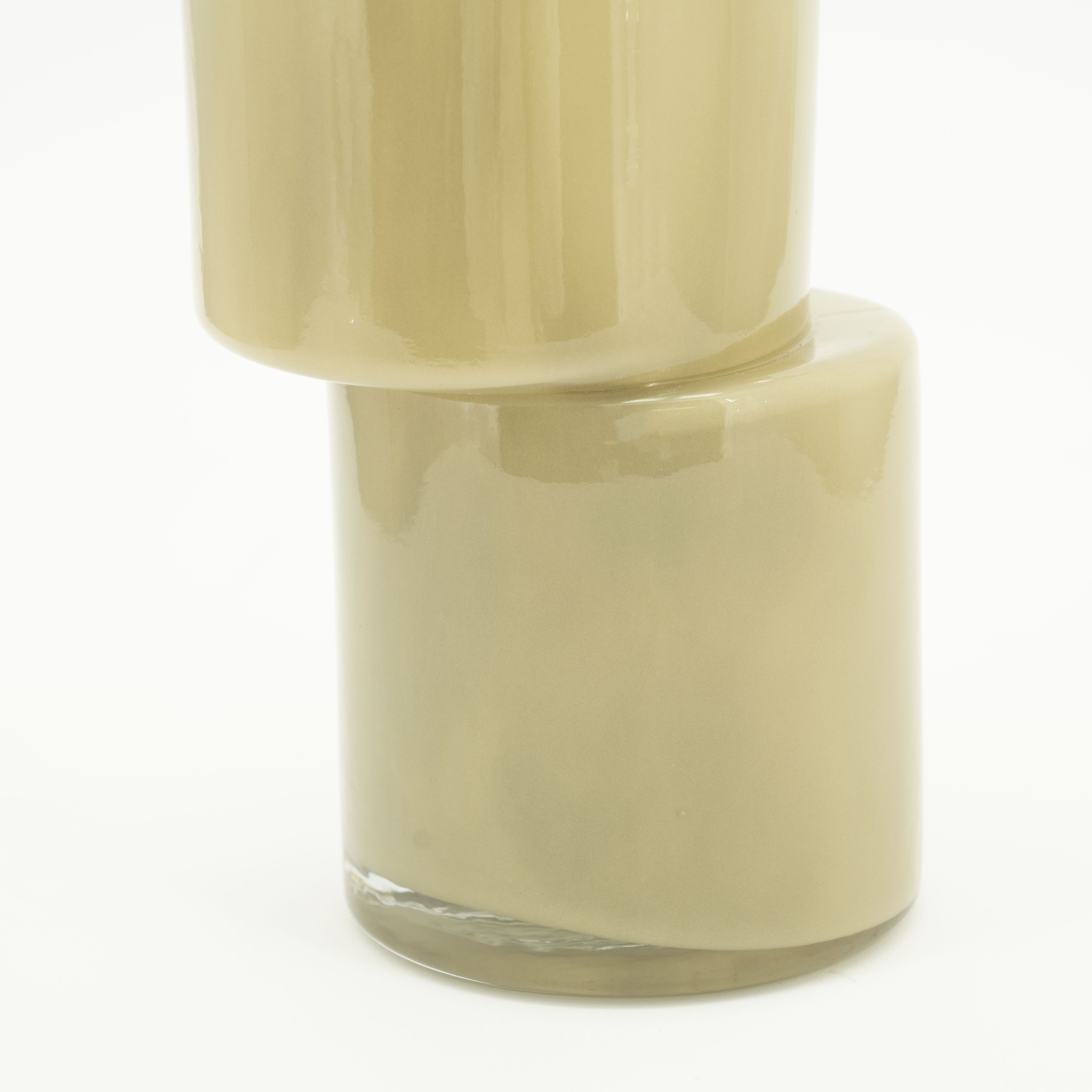 By-Boo Vaas 'Pila' Glas, kleur Sage Groen