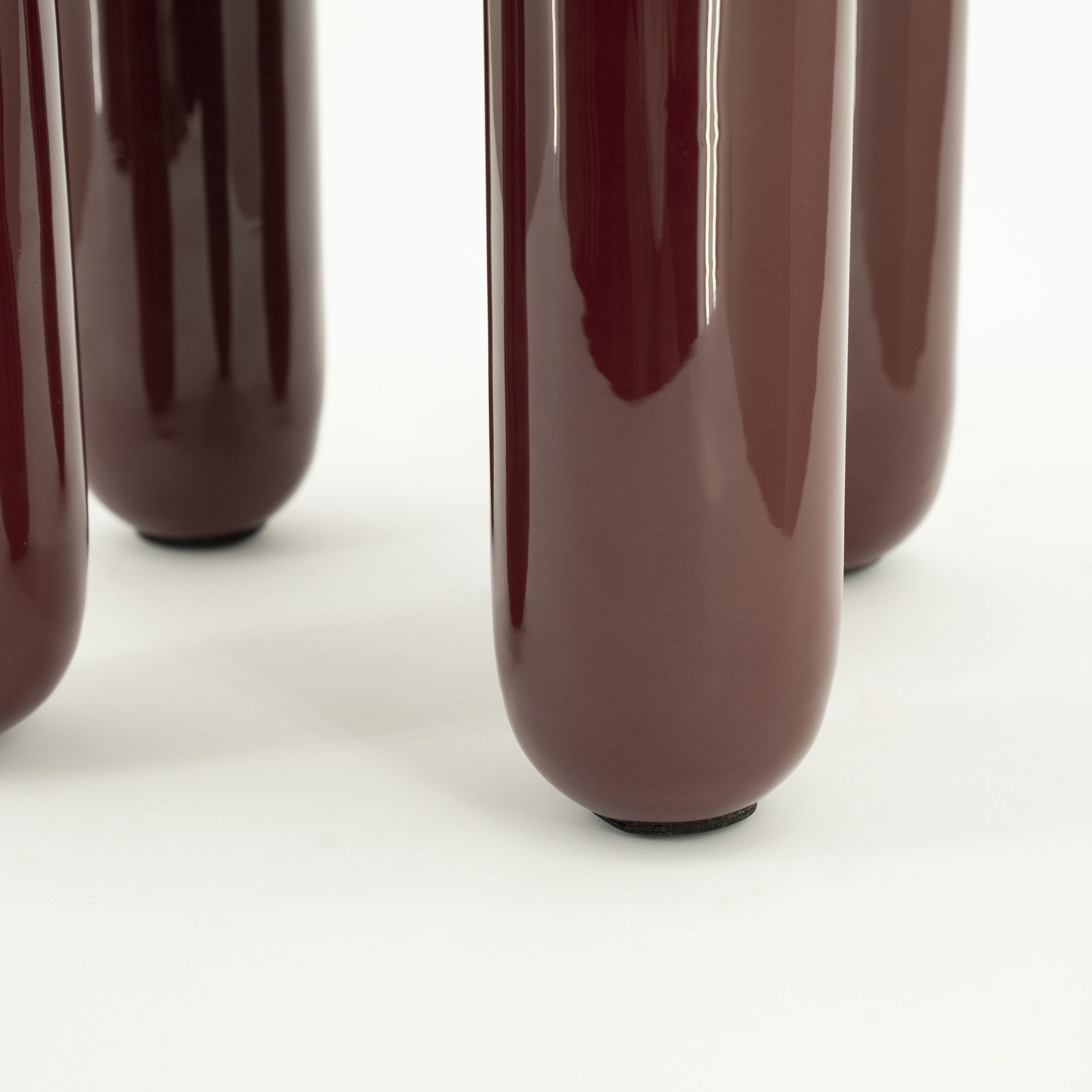 By-Boo Ronde Bijzettafel 'Balloon' 43cm, kleur Burgundy
