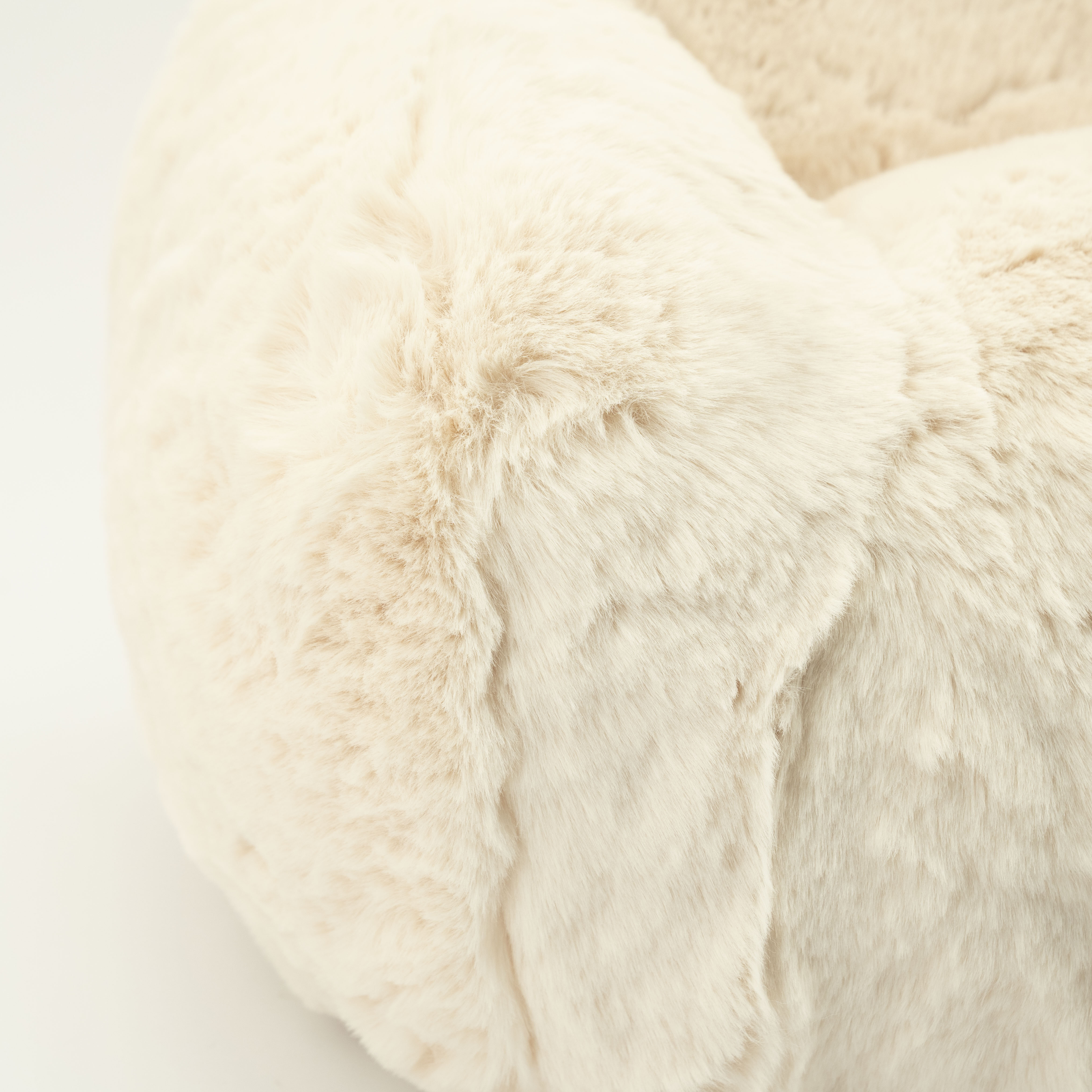 By-Boo Kinderfauteuil 'Hug' Fluffy, kleur Beige