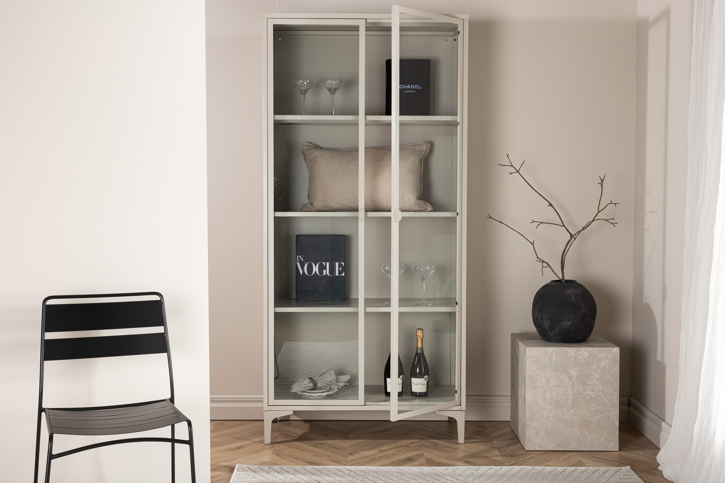 Nohr Vitrinekast 'Danyella' 190 x 90cm, kleur Beige