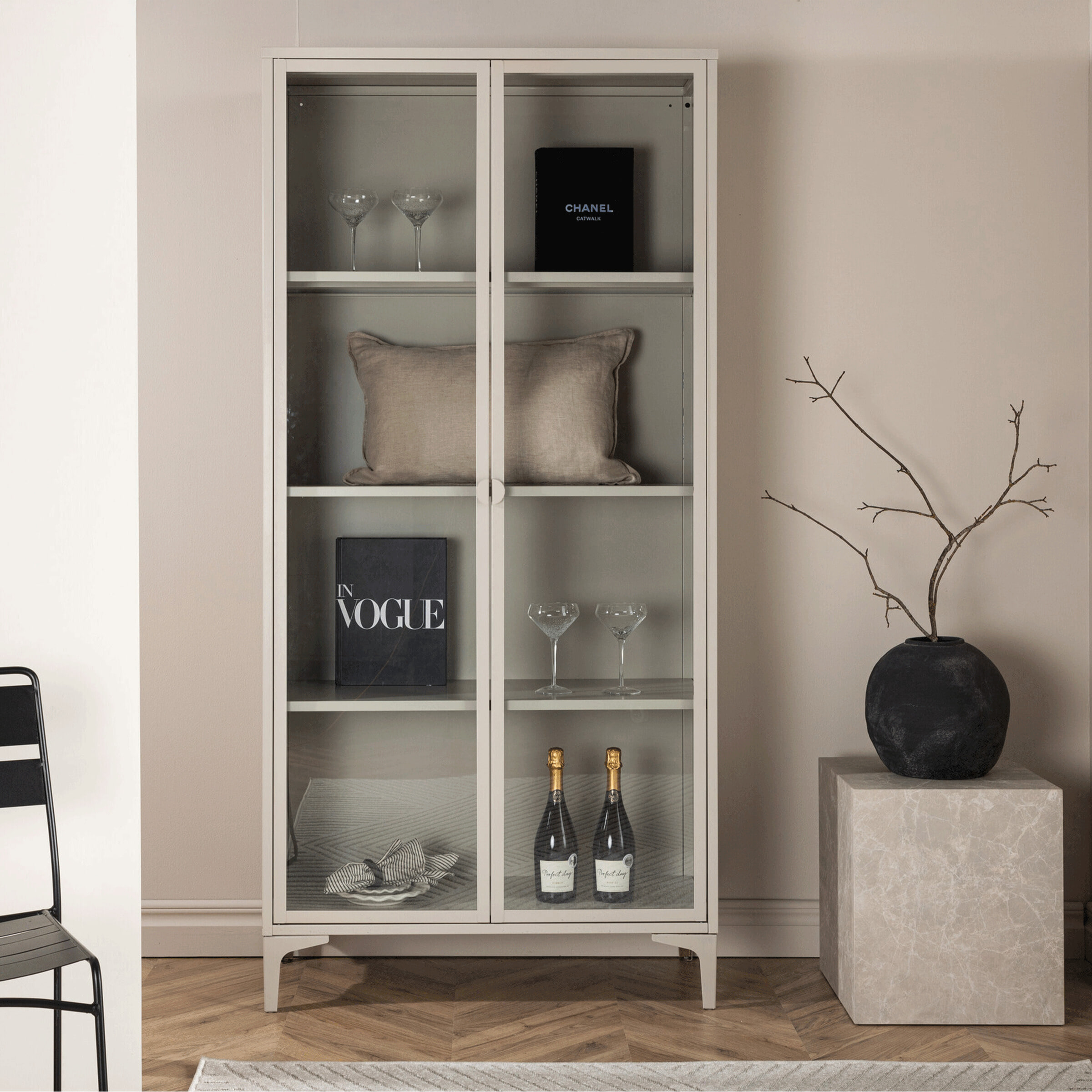 Nohr Vitrinekast 'Danyella' 190 x 90cm, kleur Beige