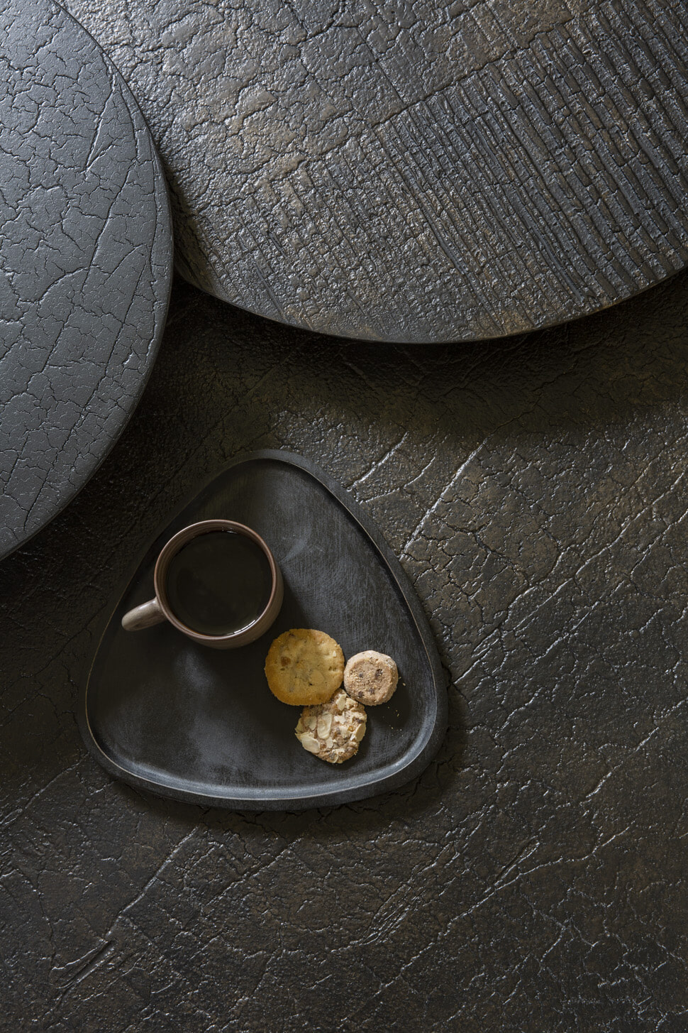Ethnicraft Ronde Salontafel 'Luna' Minerals, 50cm, kleur Whisky