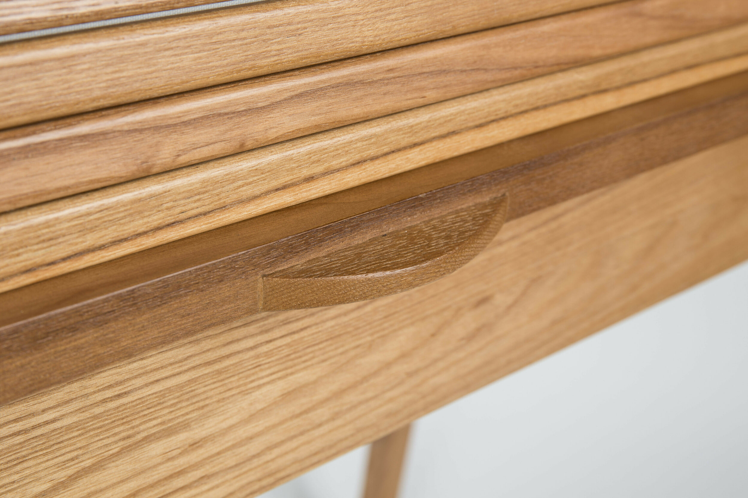 Zuiver Bureau 'Barbier' Essenhout, kleur Naturel