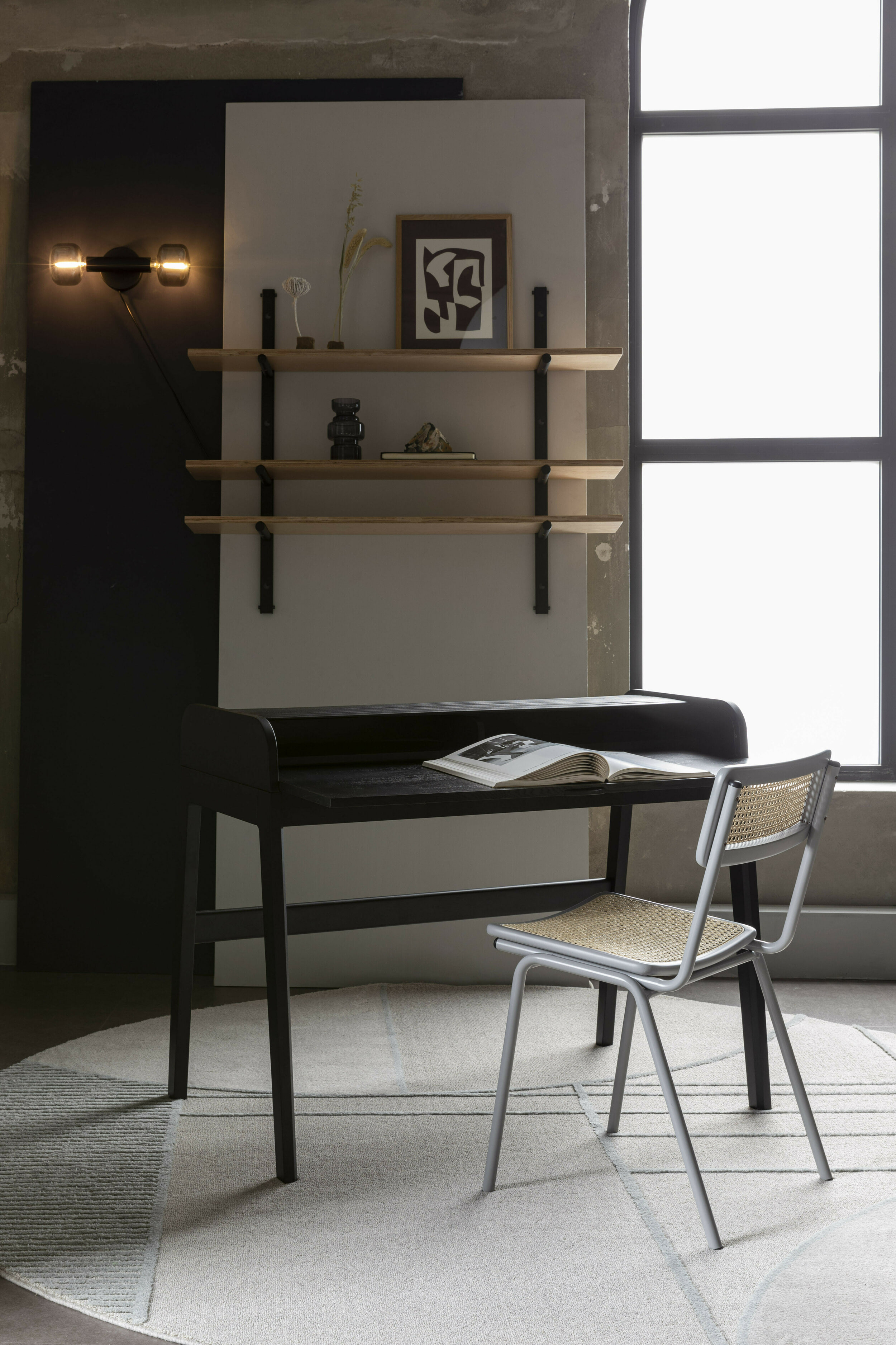 Zuiver Bureau 'Barbier' Eikenhout, kleur Zwart