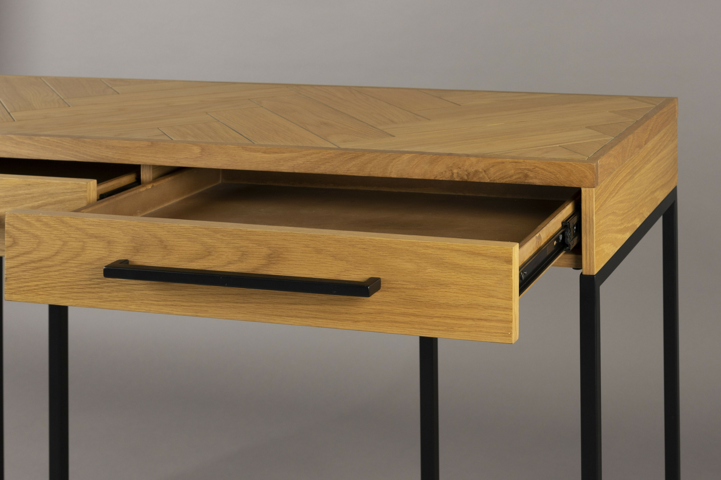 Dutchbone Sidetable 'Class' Eikenhout, 120cm, kleur Naturel