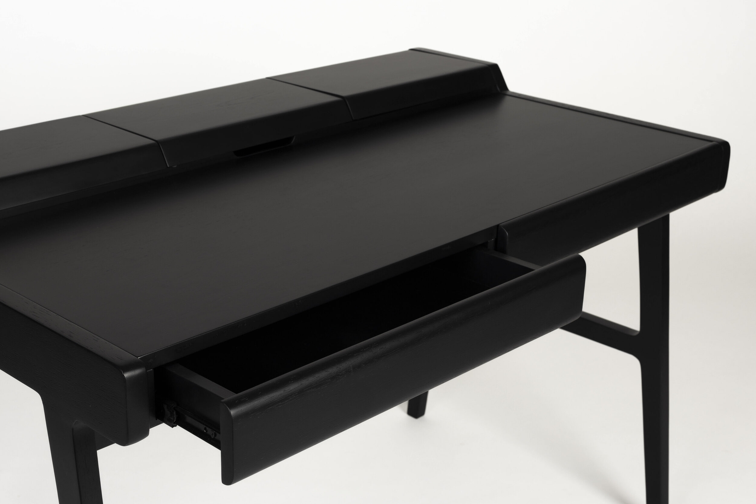 Zuiver Bureau 'Kaat' Eikenhout, 120 x 70cm, kleur Zwart