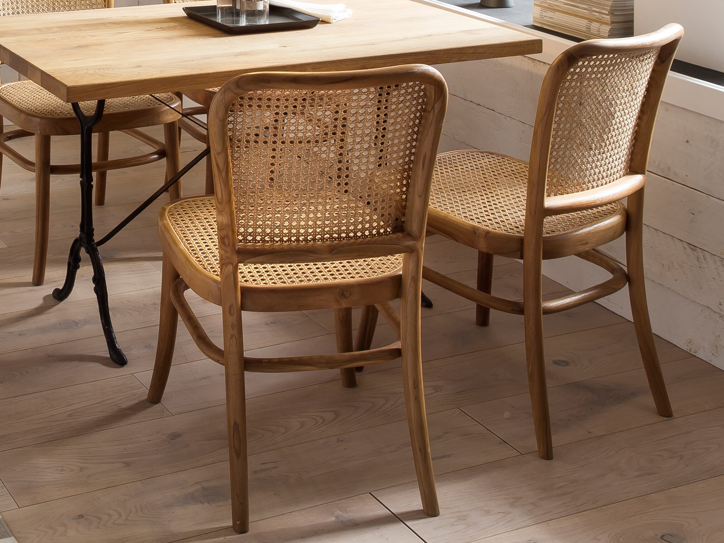Artistiq Eetkamerstoel 'Takeshia' Teak en rotan