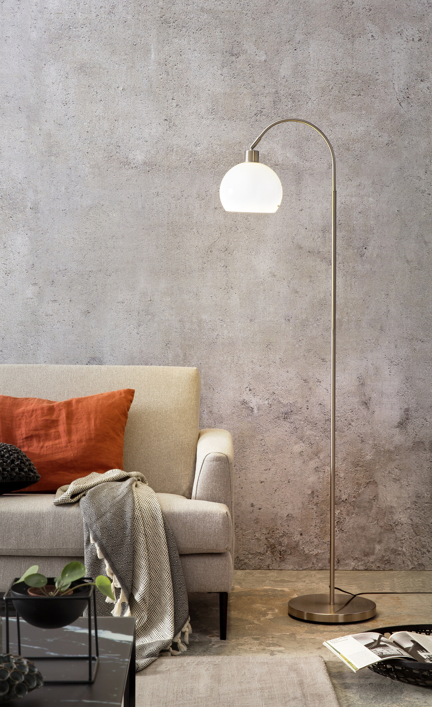 Artistiq Vloerlamp 'Foster' 153cm hoog, kleur Zilver / Wit