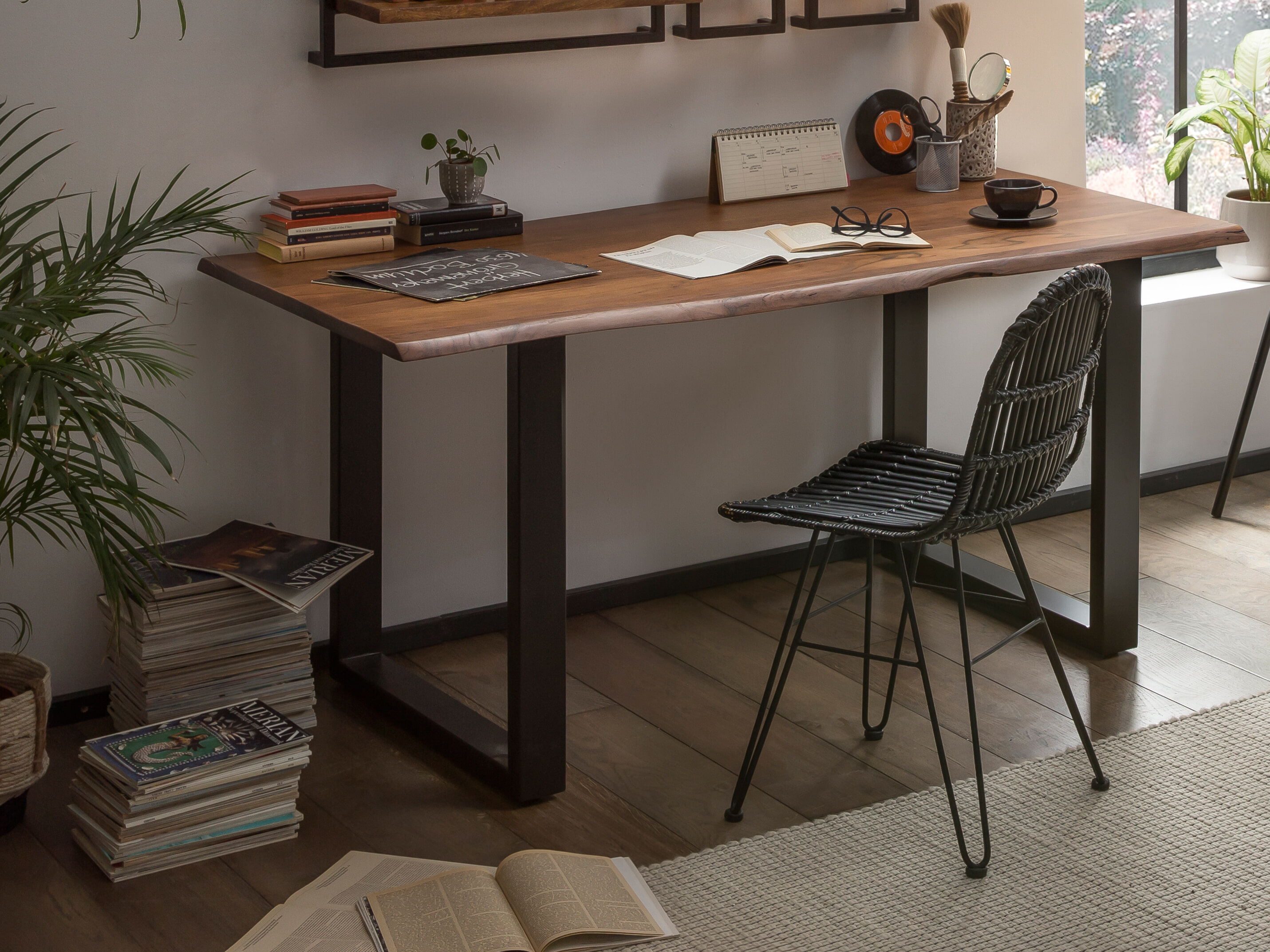 Artistiq Boomstam Eettafel 'Tinata' Acaciahout, 140 x 80cm, kleur Walnoot