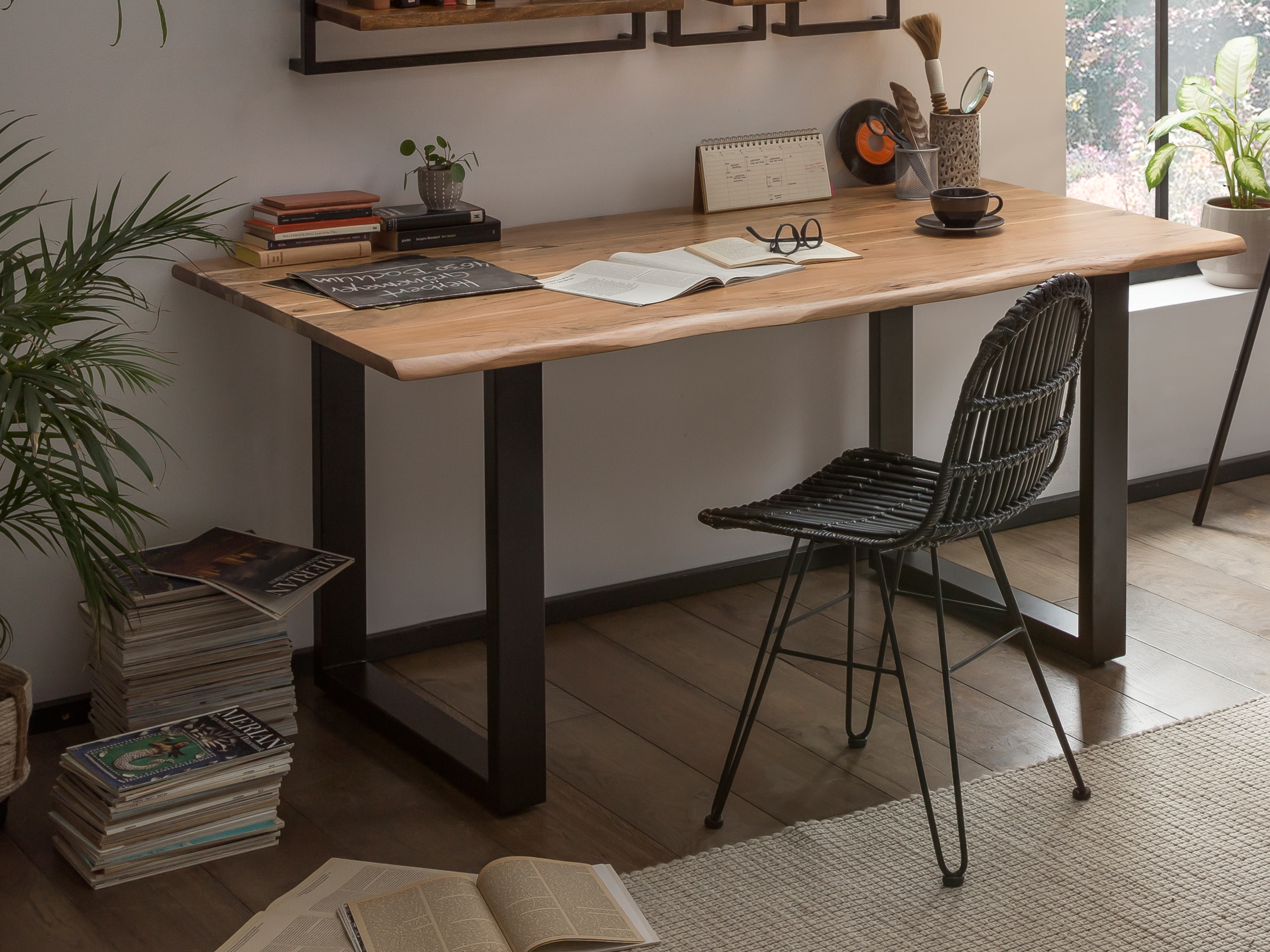 Artistiq Boomstam Eettafel 'Tristina' Acaciahout, 180 x 90cm, kleur Zwart