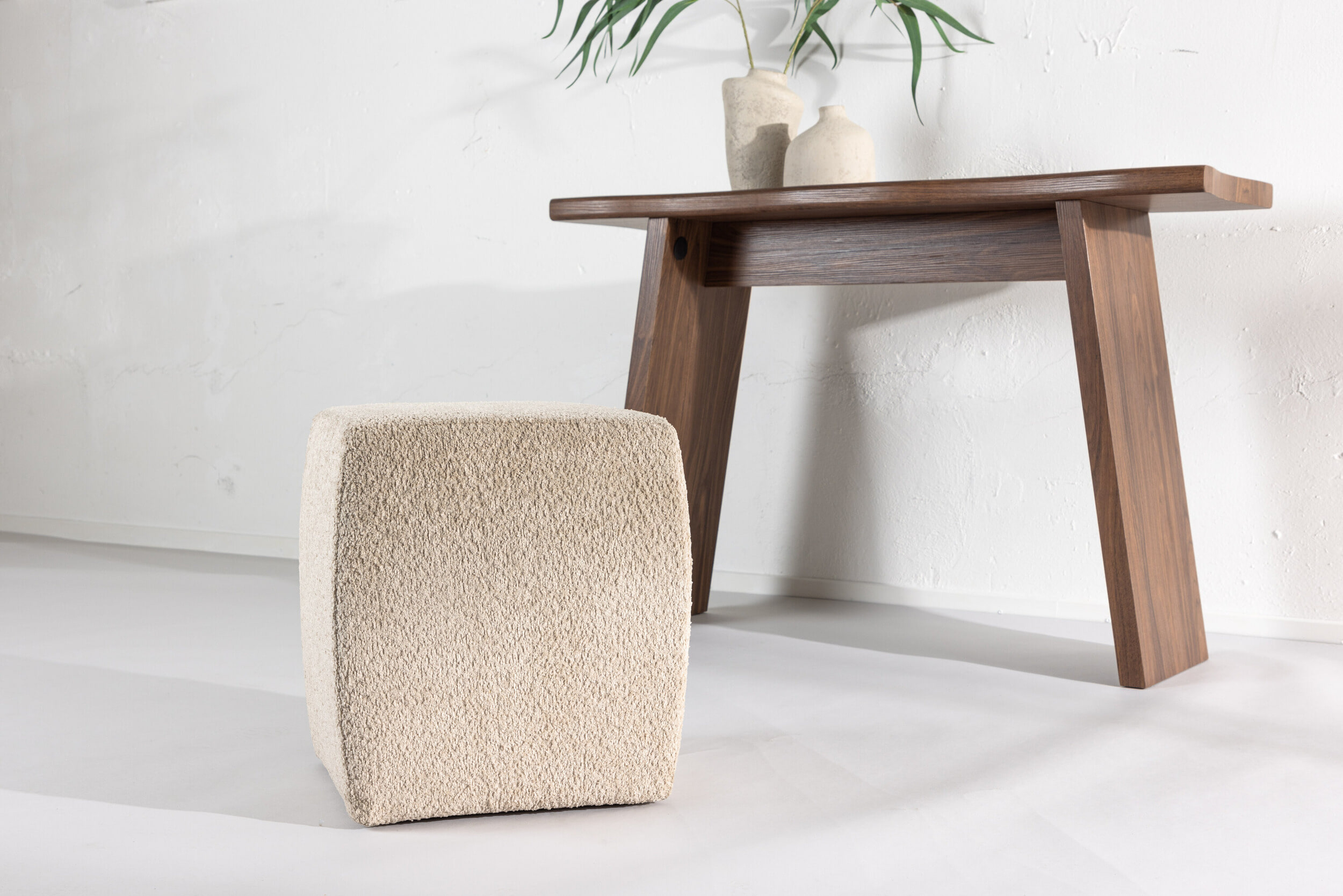 Nohr Poef 'Briane' Bouclé, kleur Beige