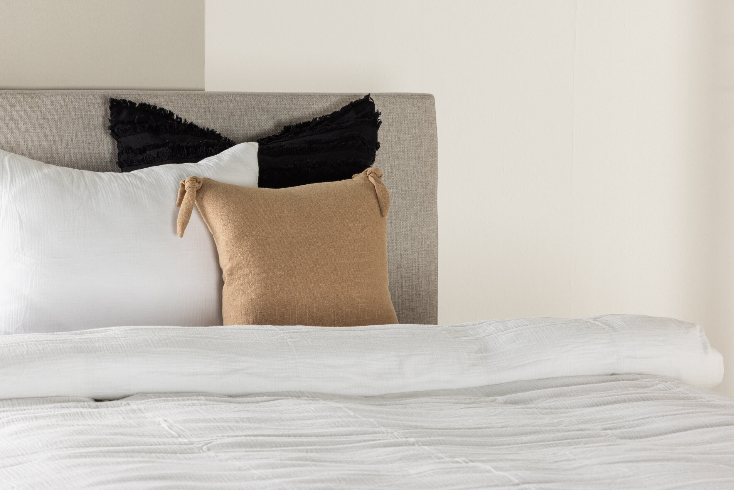 Nohr  Bed 'Jacquise' 120 x 200cm, kleur Beige