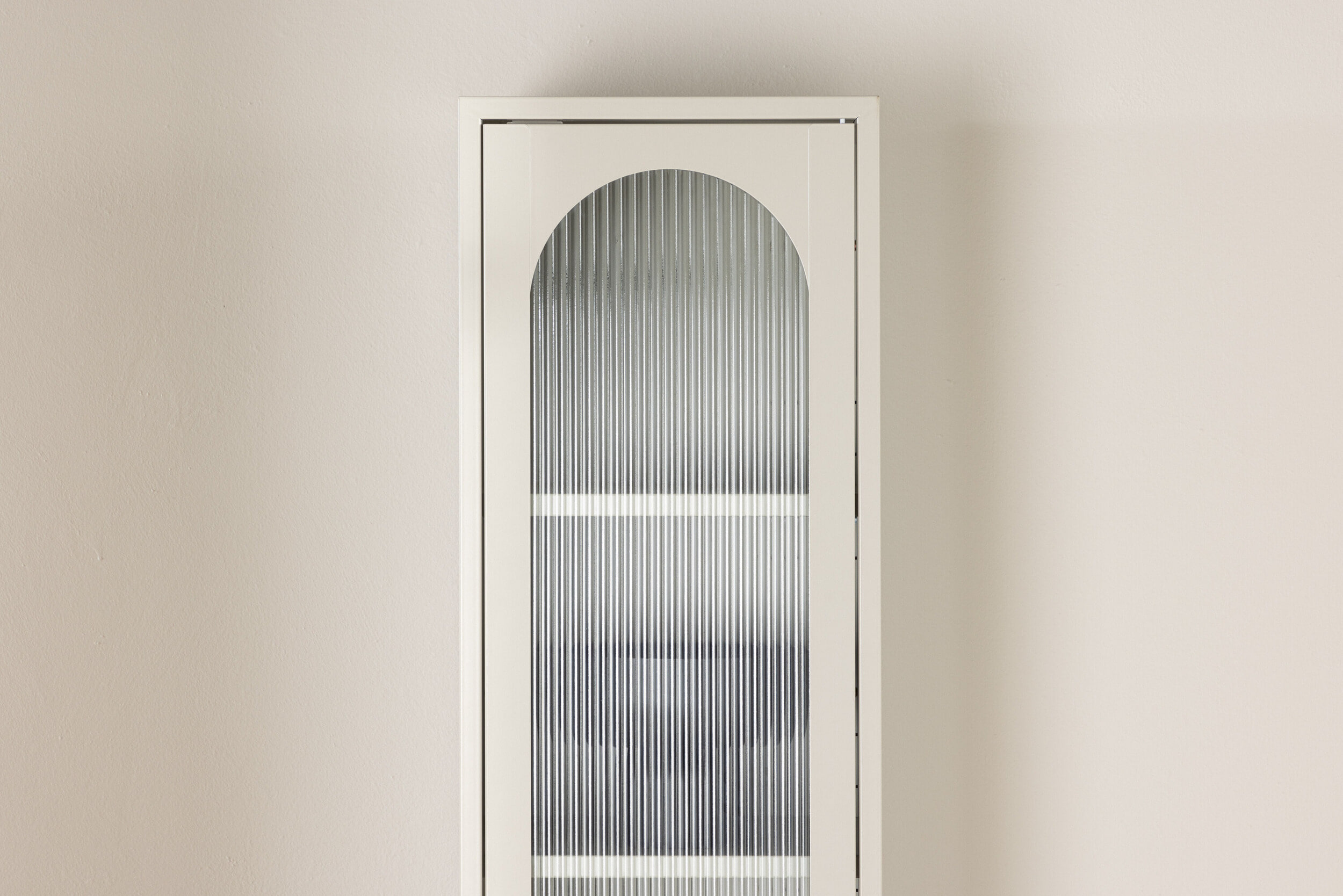 Nohr Vitrinekast 'Tilla' 180 x 37cm, kleur Beige