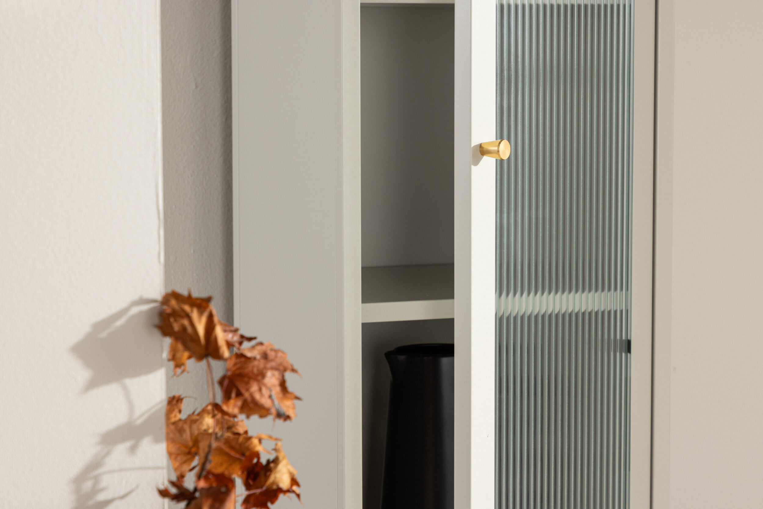 Nohr Vitrinekast 'Tilla' 180 x 37cm, kleur Beige