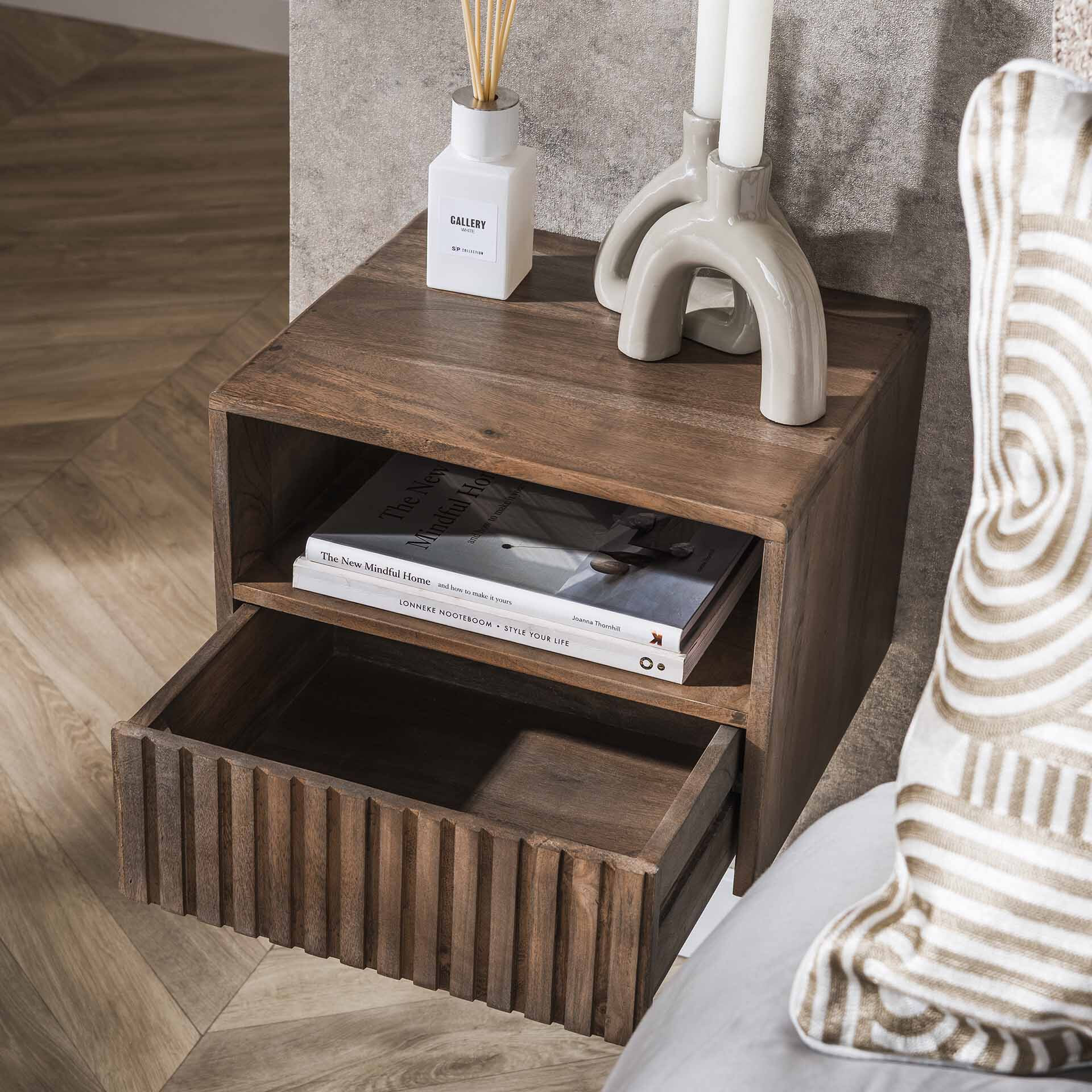 LifestyleFurn Zwevend Nachtkastje 'Alania' Met 1 lade en open vak, Acaciahout