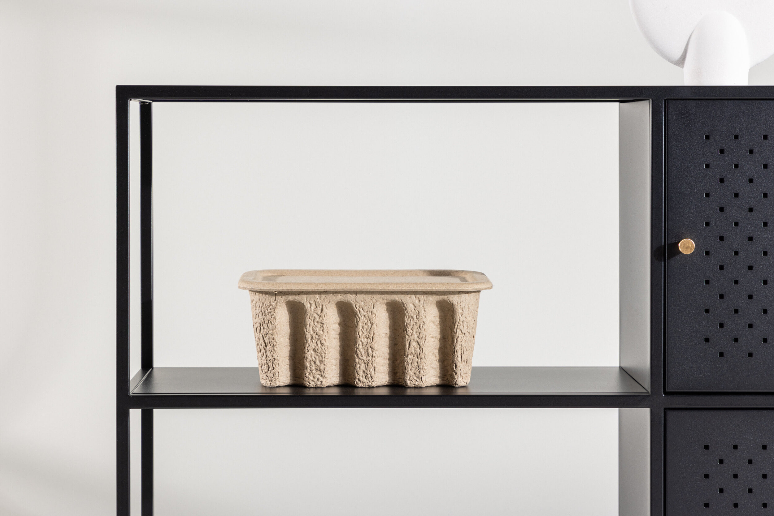 Nohr Wandkast 'Cleophus' 75 x 100cm, metaal, kleur Zwart