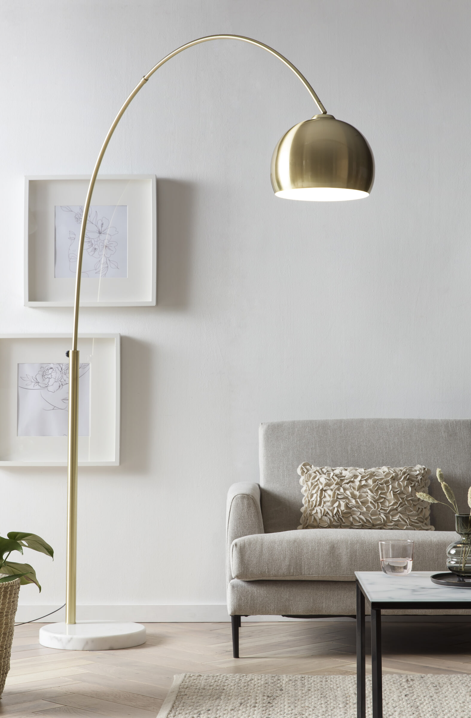 Artistiq Vloerlamp 'Gimmie', kleur Goud