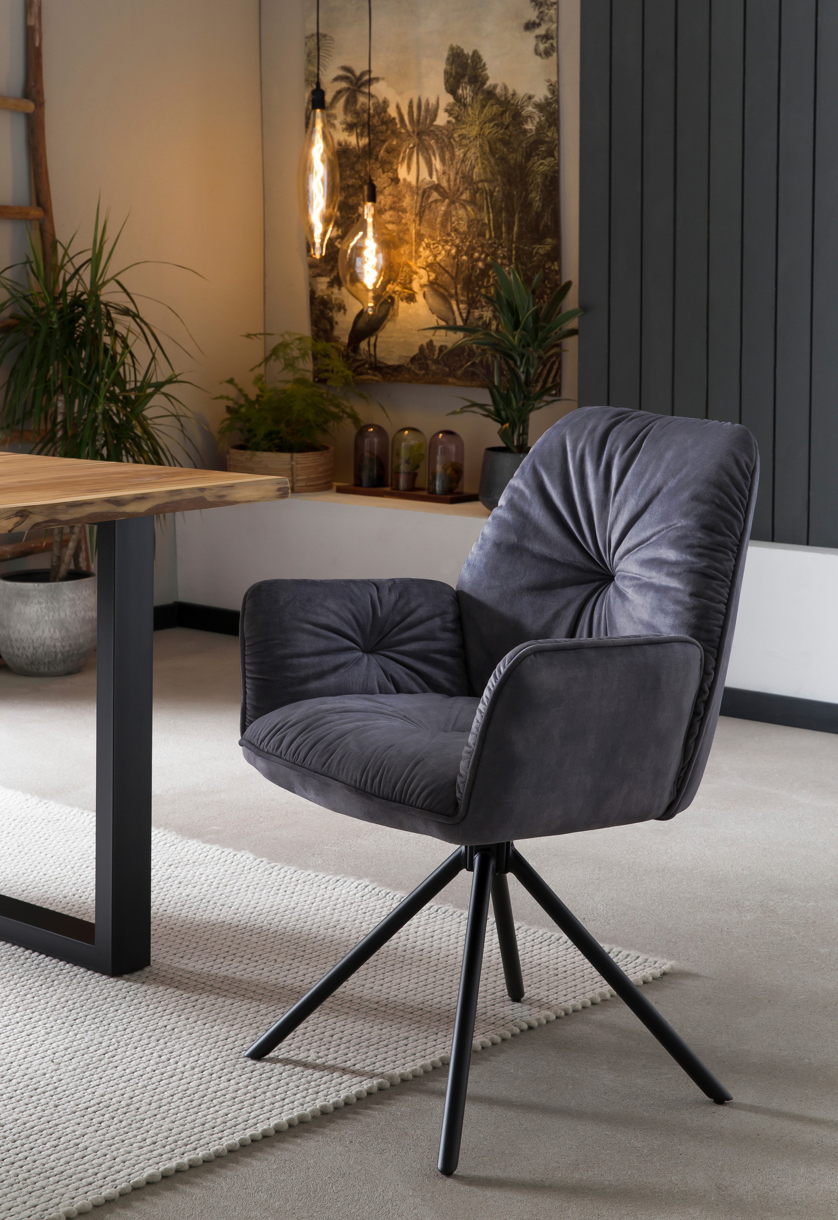 Artistiq Eetkamerstoel 'Gadi' Velvet, kleur Zwart