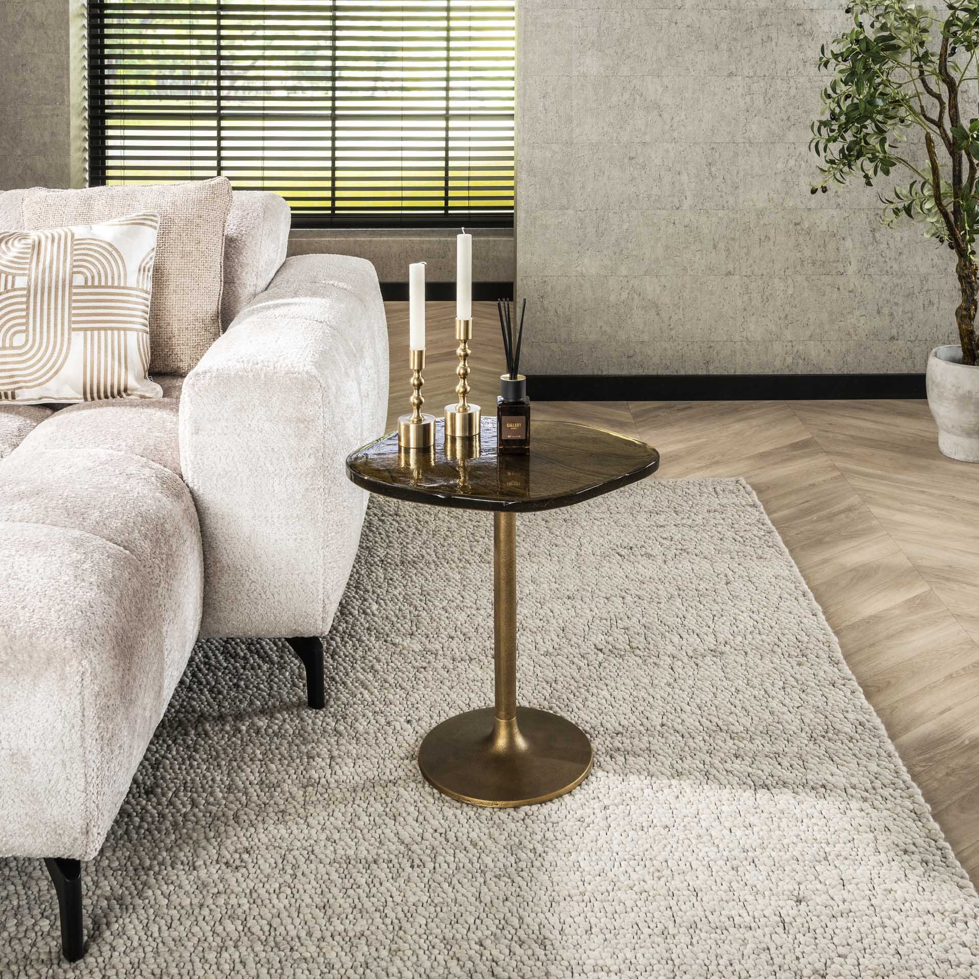 LifestyleFurn Organische Bijzettafel Cassidi Glas, 53 x 42cm - Goud Antiek