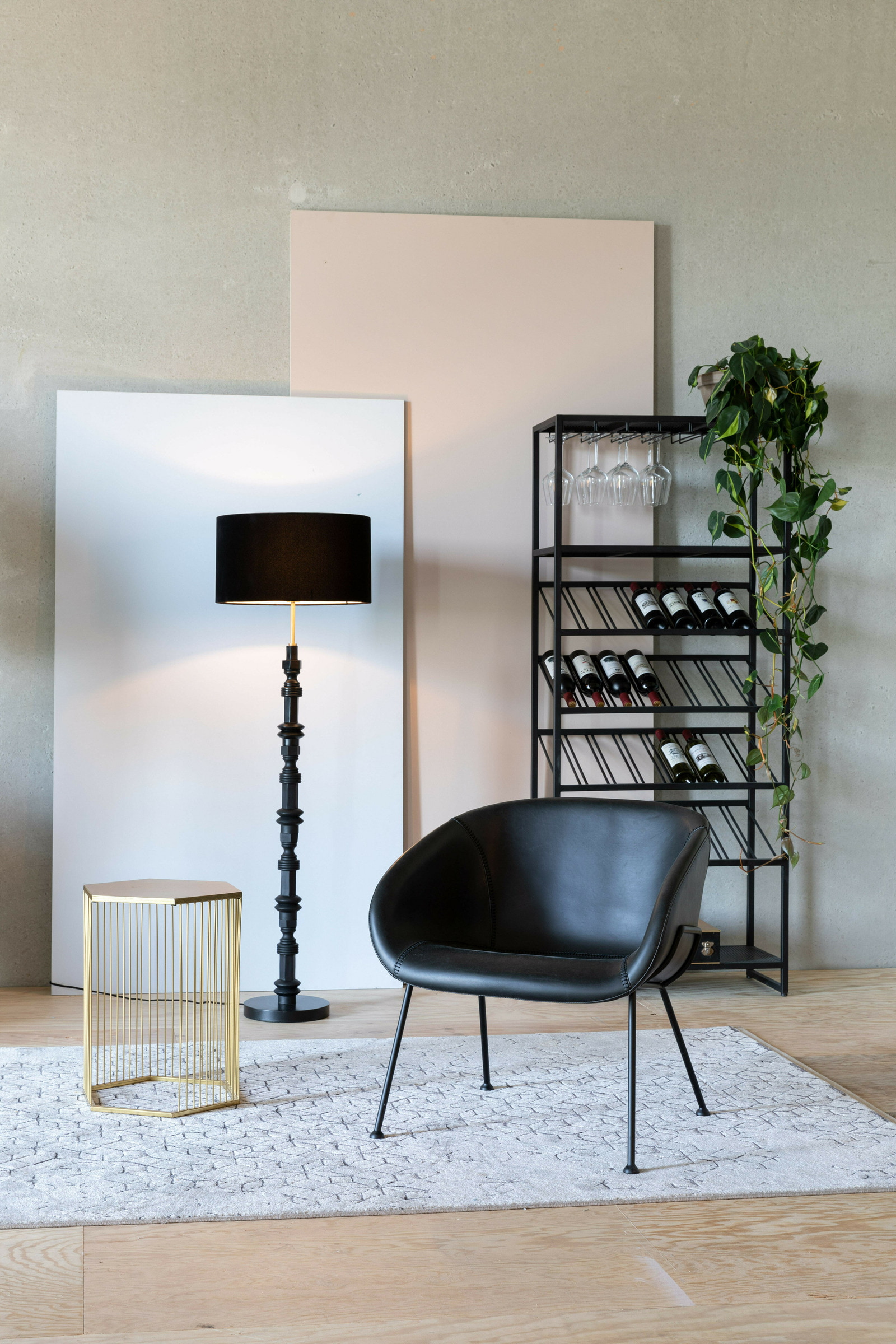 Zuiver Fauteuil 'Feston' PU leer, kleur Zwart