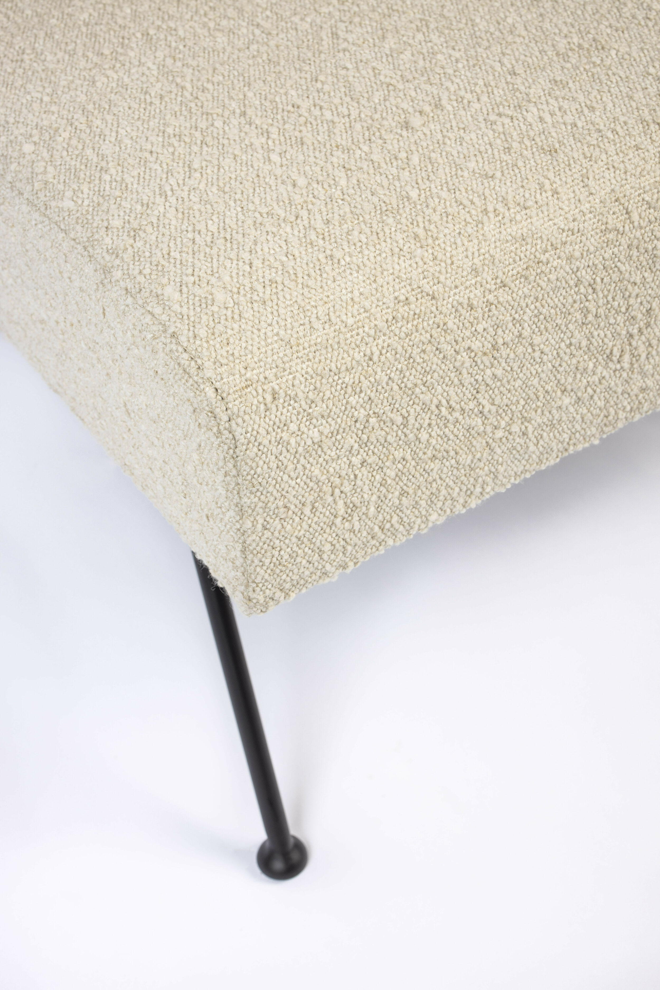 Zuiver Fauteuil 'Bowie' Bouclé, kleur Naturel