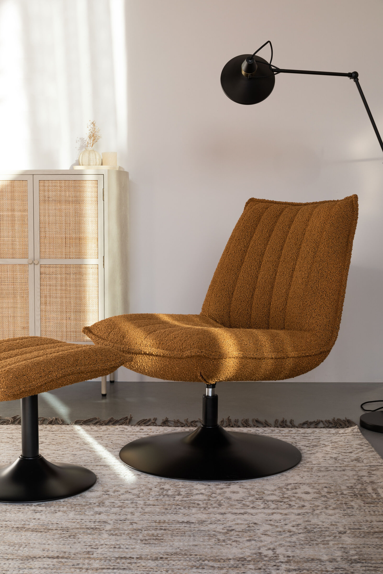 ZILT Fauteuil 'Kemper' Bouclé, kleur Okergeel