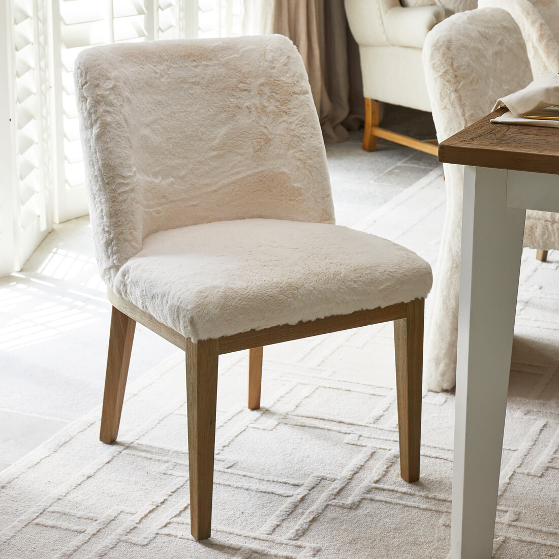 Rivièra Maison Eetkamerstoel Whistler Rubberhout en Faux Fur - Snow