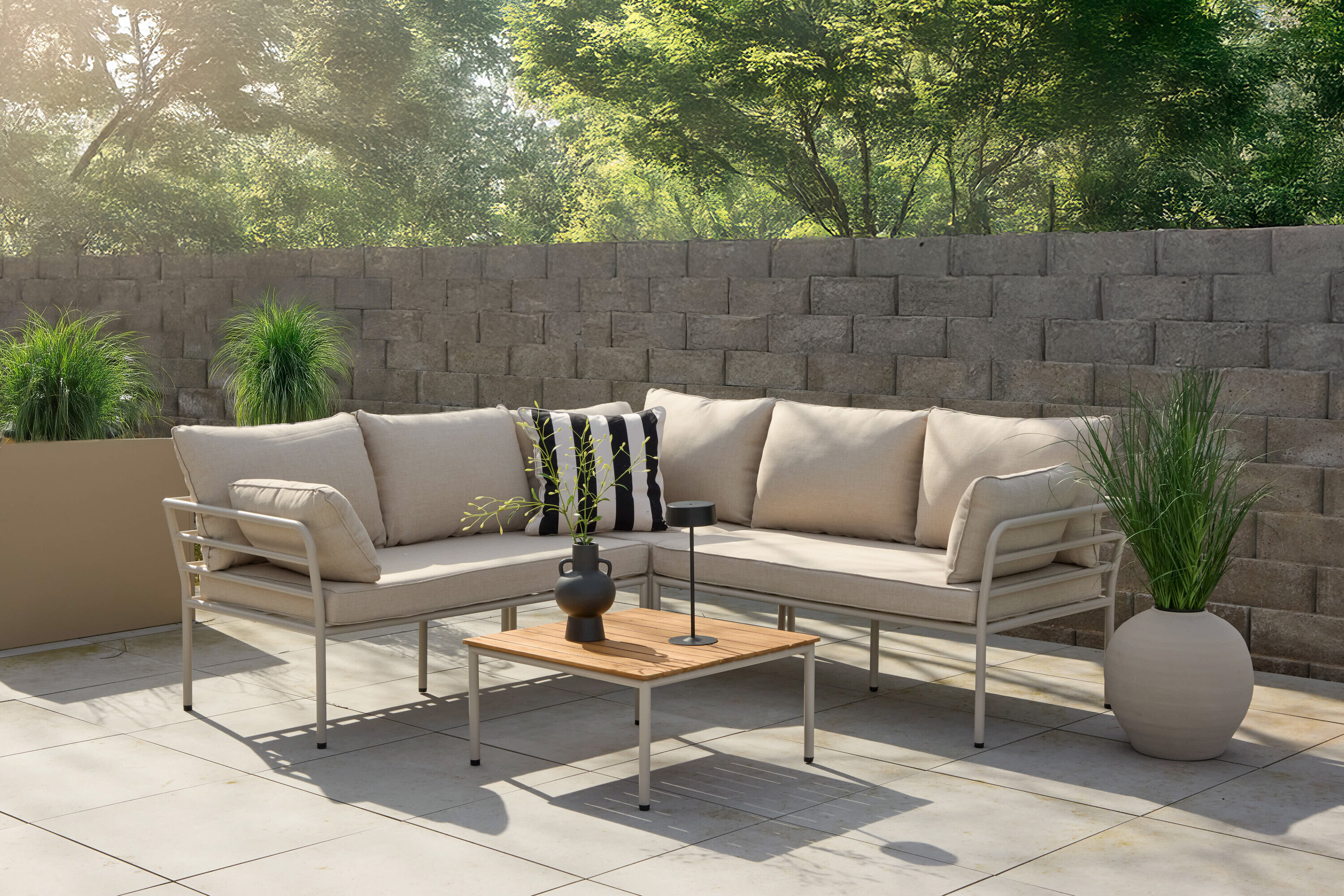 Nohr Loungeset Lakysha Met hoekbank en tafel - Beige