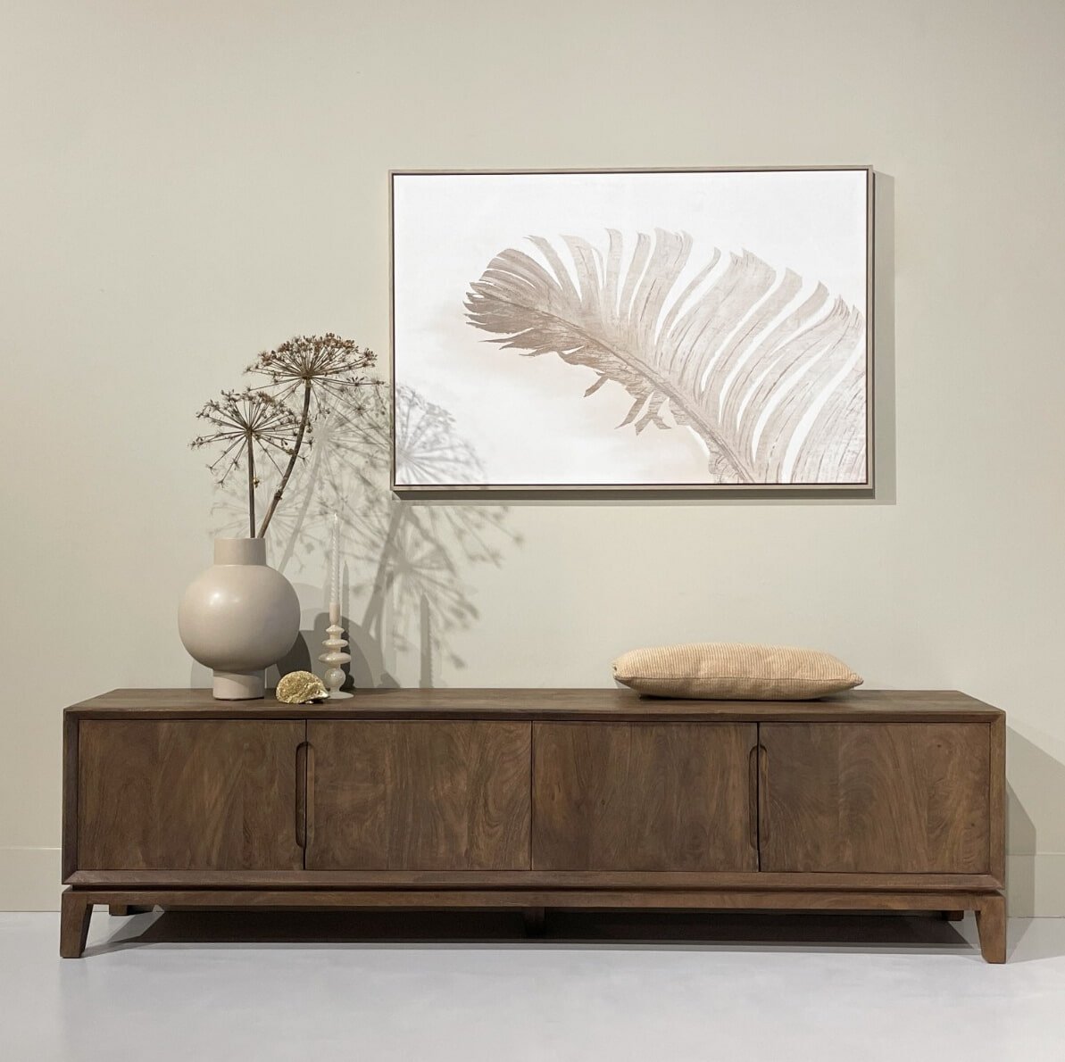 Livingfurn - TV meubel Cortez - 210x55x40 cm - Mangohout