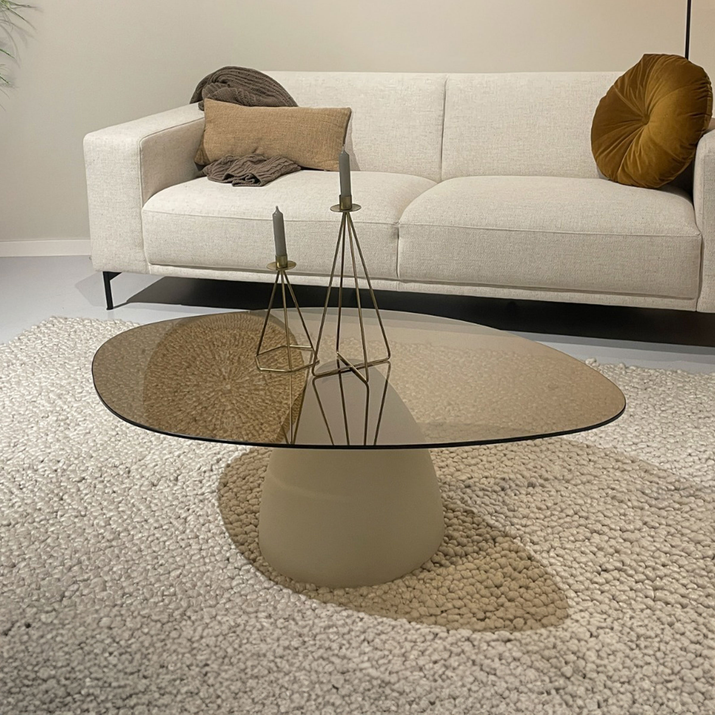 Sohome Organische Salontafel Jacky Glas en betonlook, 110 x 65cm - Beige