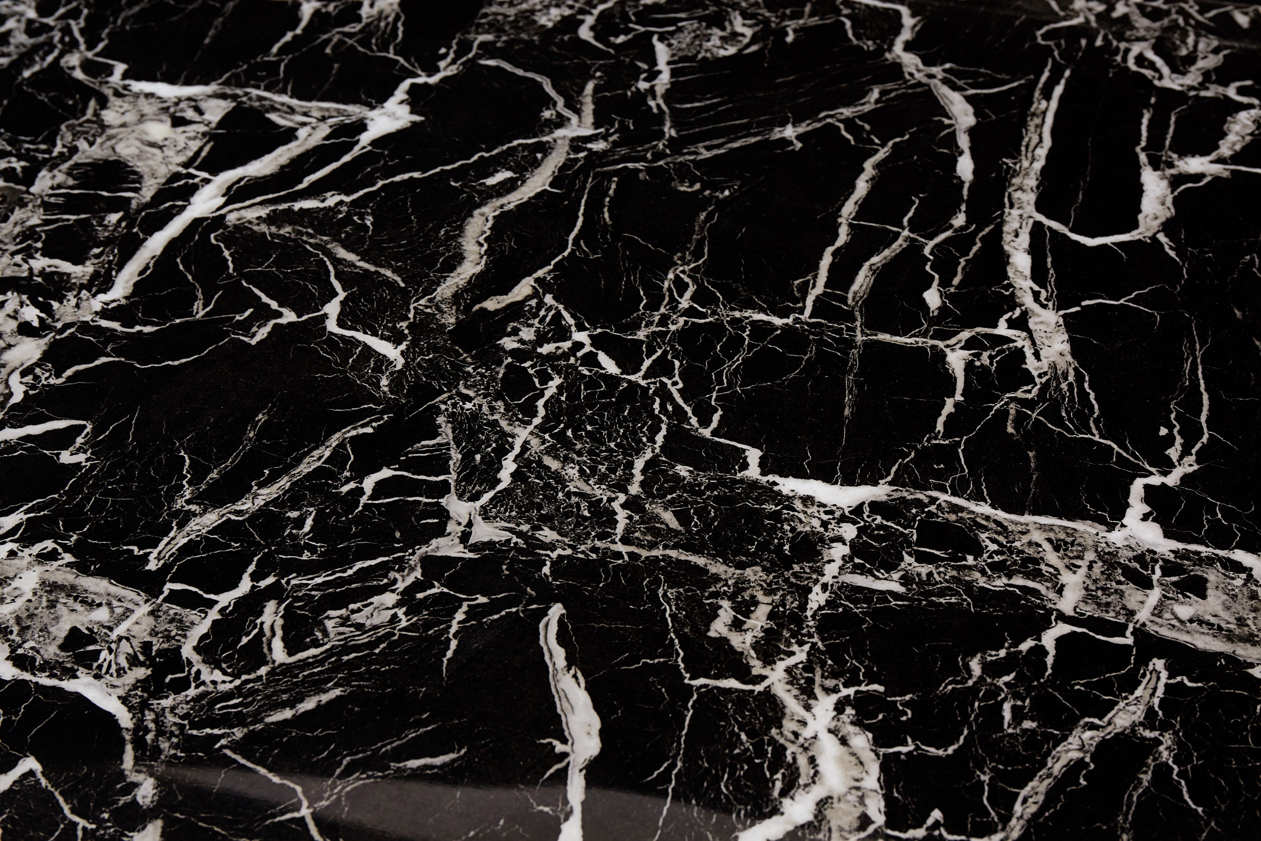 Artistiq Eettafel 'Facundo' Marmerlook, 160 x 90cm, kleur Goud/Zwart