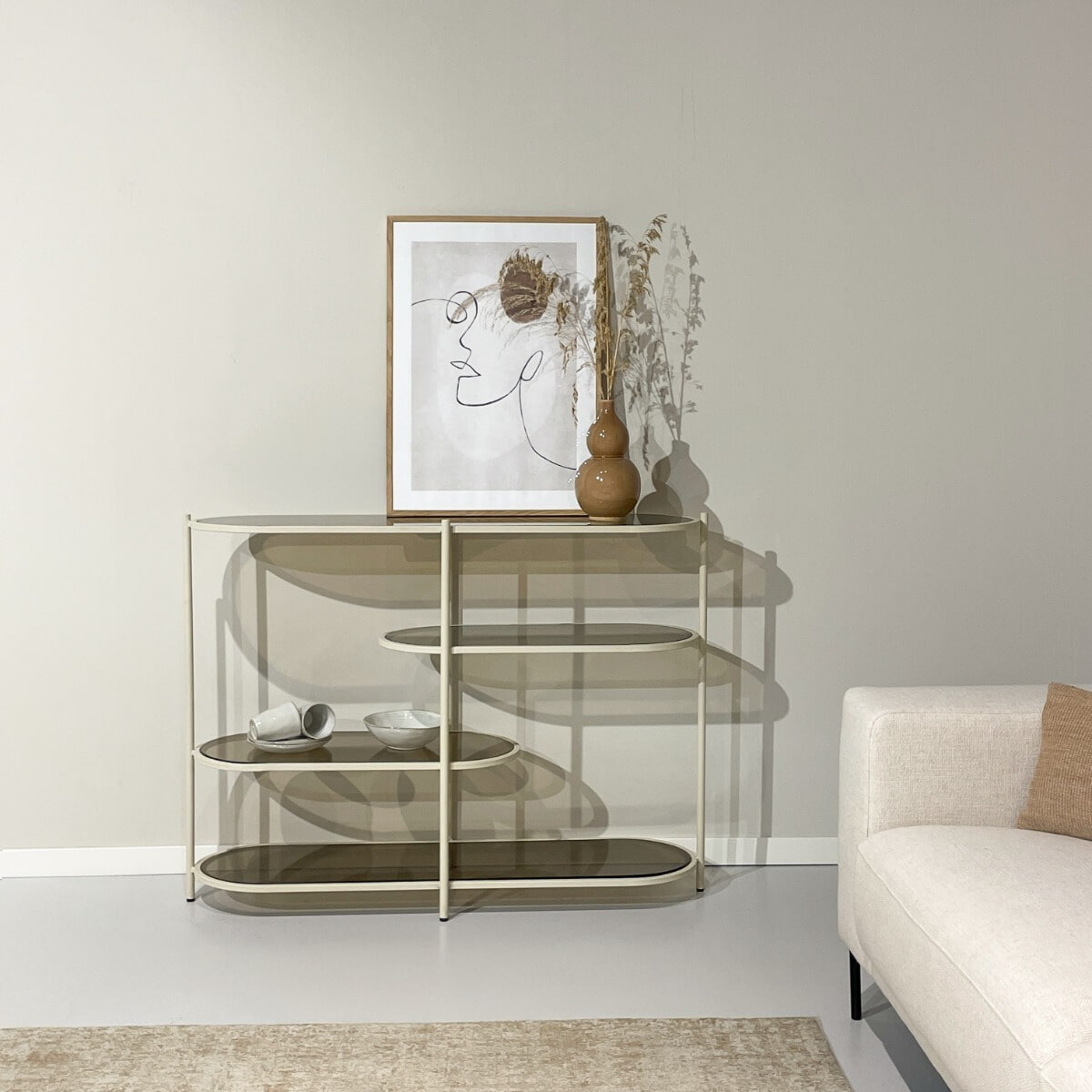 Brix Wandrek 'Jill' 	Gecoat staal en glas, 90 x 123cm