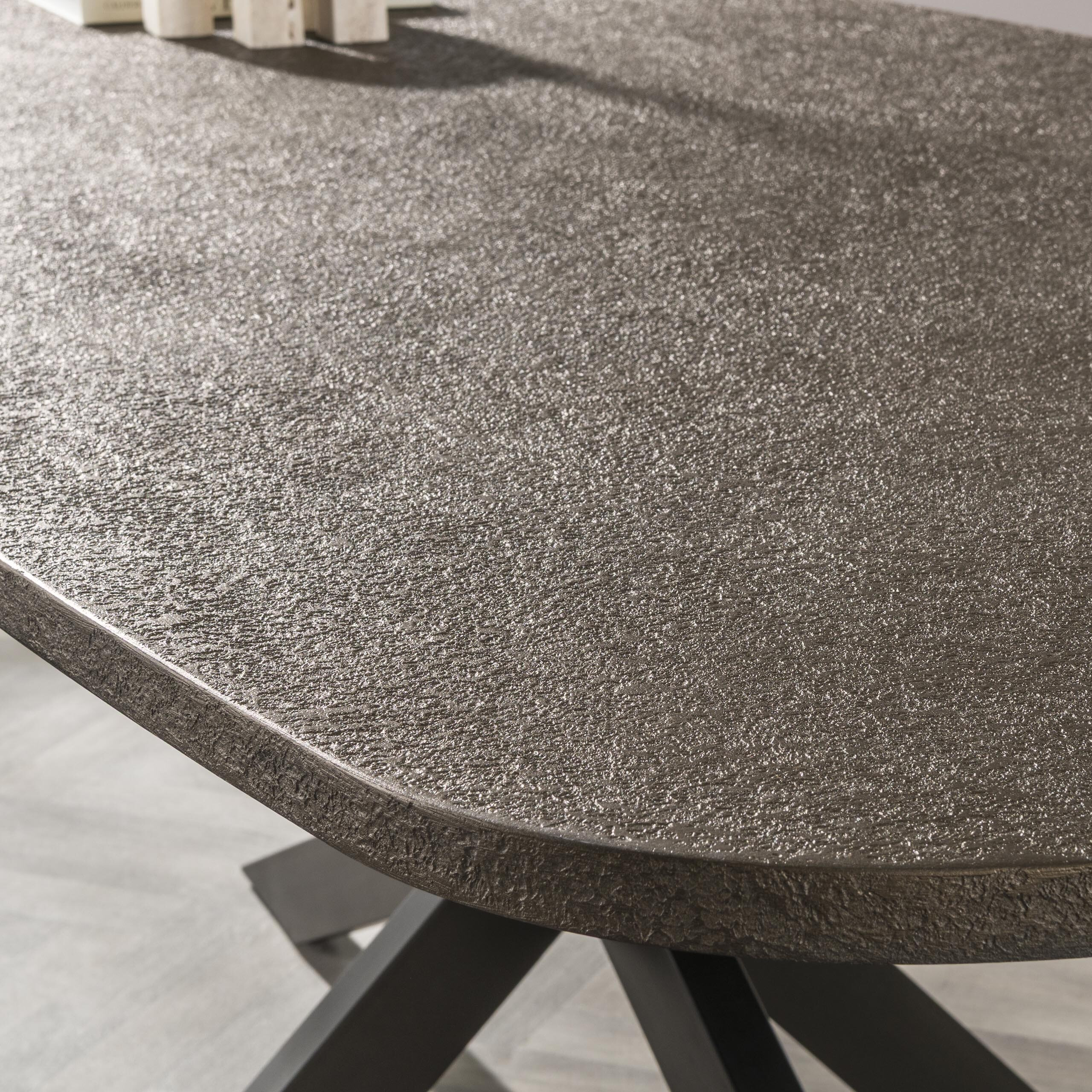 LifestyleFurn Ovale Eettafel 'Shakira' Liquid Metal, 180 x 90cm