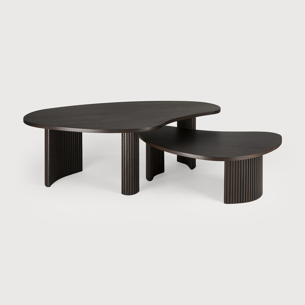 Ethnicraft Organische Salontafel 'Boomerang' Gevernist Mahoniehout, 90 x 61cm, kleur Donkerbruin