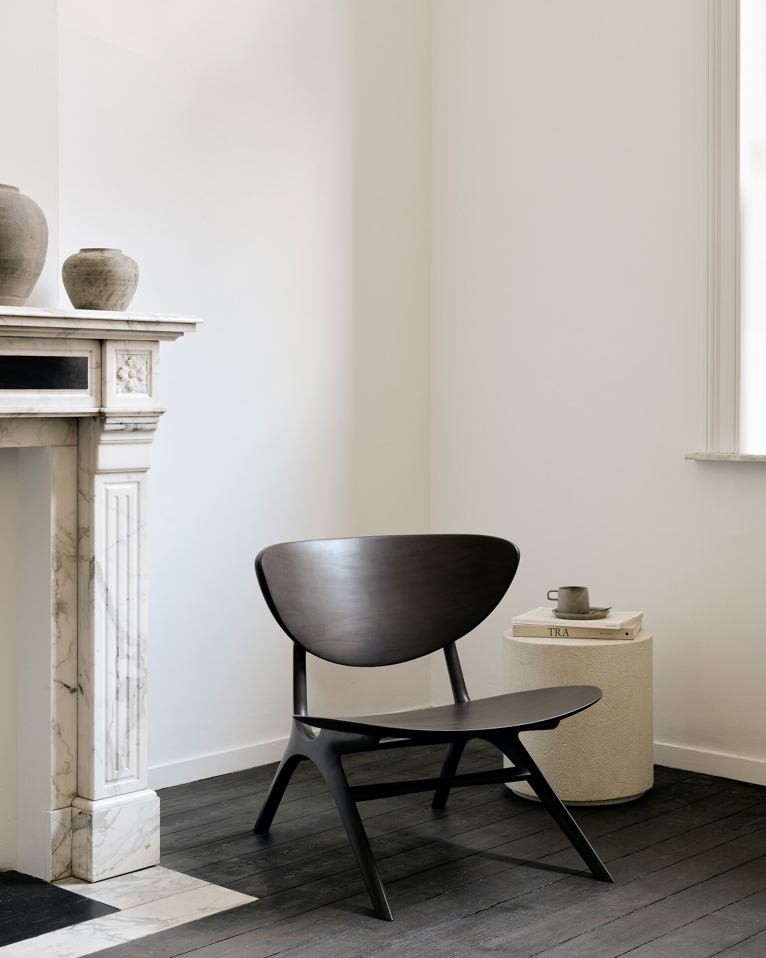 Ethnicraft Ronde Bijzettafel 'Elements' Microcement, 40cm, kleur Off White