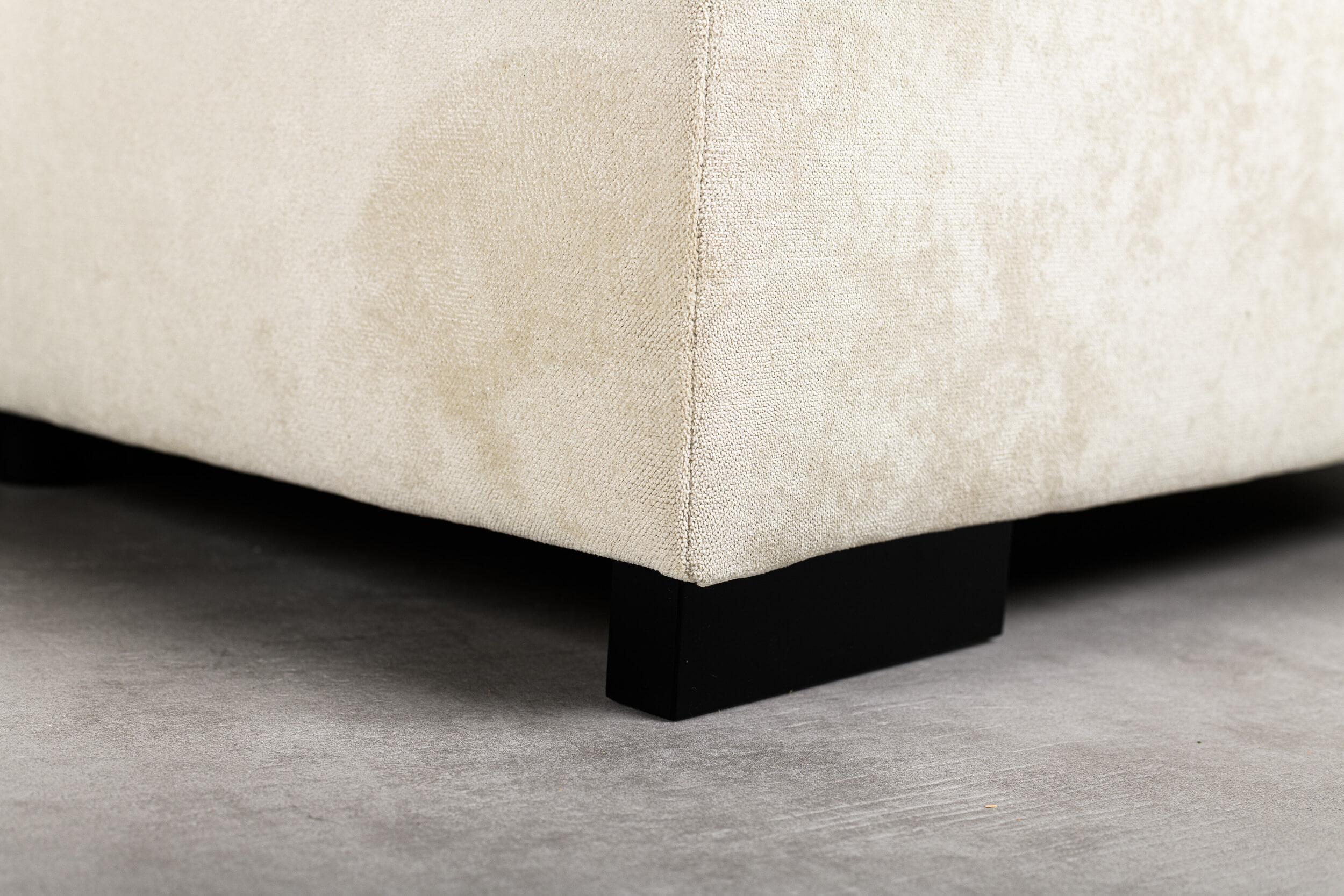 BASE 3-zits bank 'Jathan' Links/Rechts, kleur Beige