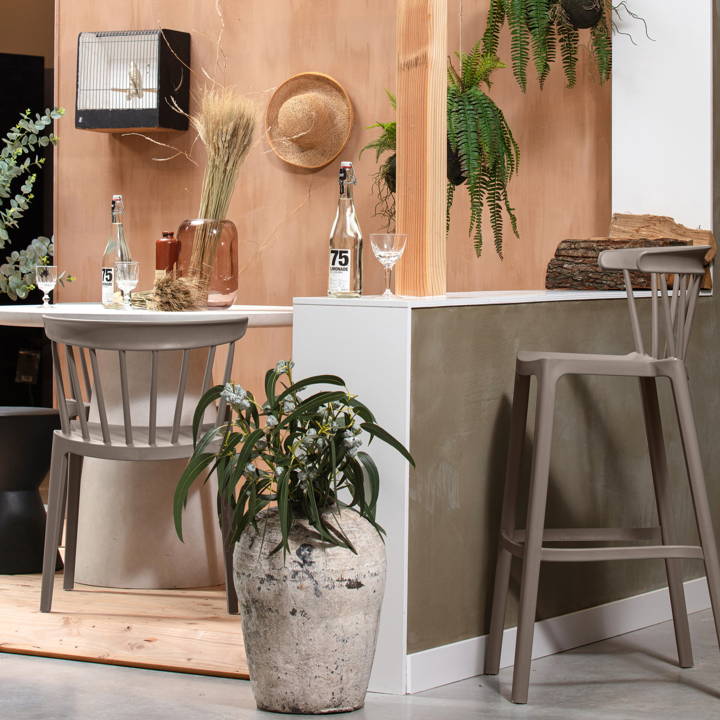 WOOOD Tuin / Eetkamerstoel 'Bliss' kleur Taupe
