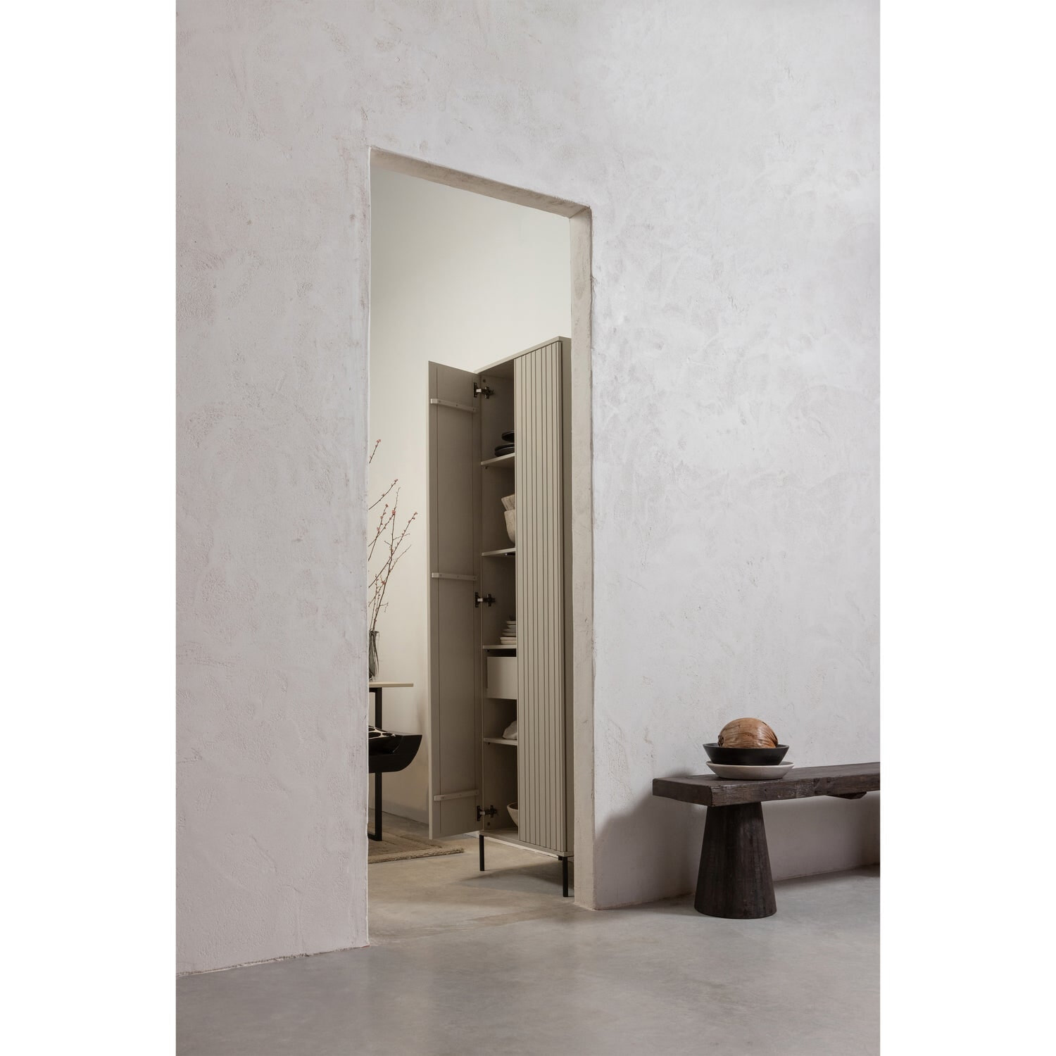 WOOOD Opbergkast 'New Gravure' Grenenhout, 210 x 60cm, kleur Dust