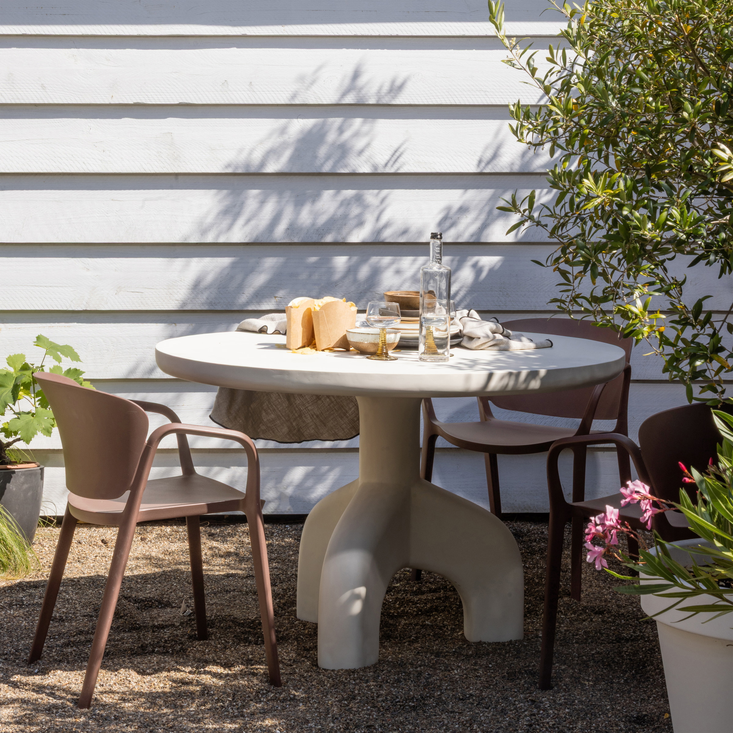 WOOOD Tuinstoel 'Bent' All Weather, kleur Zalmroze