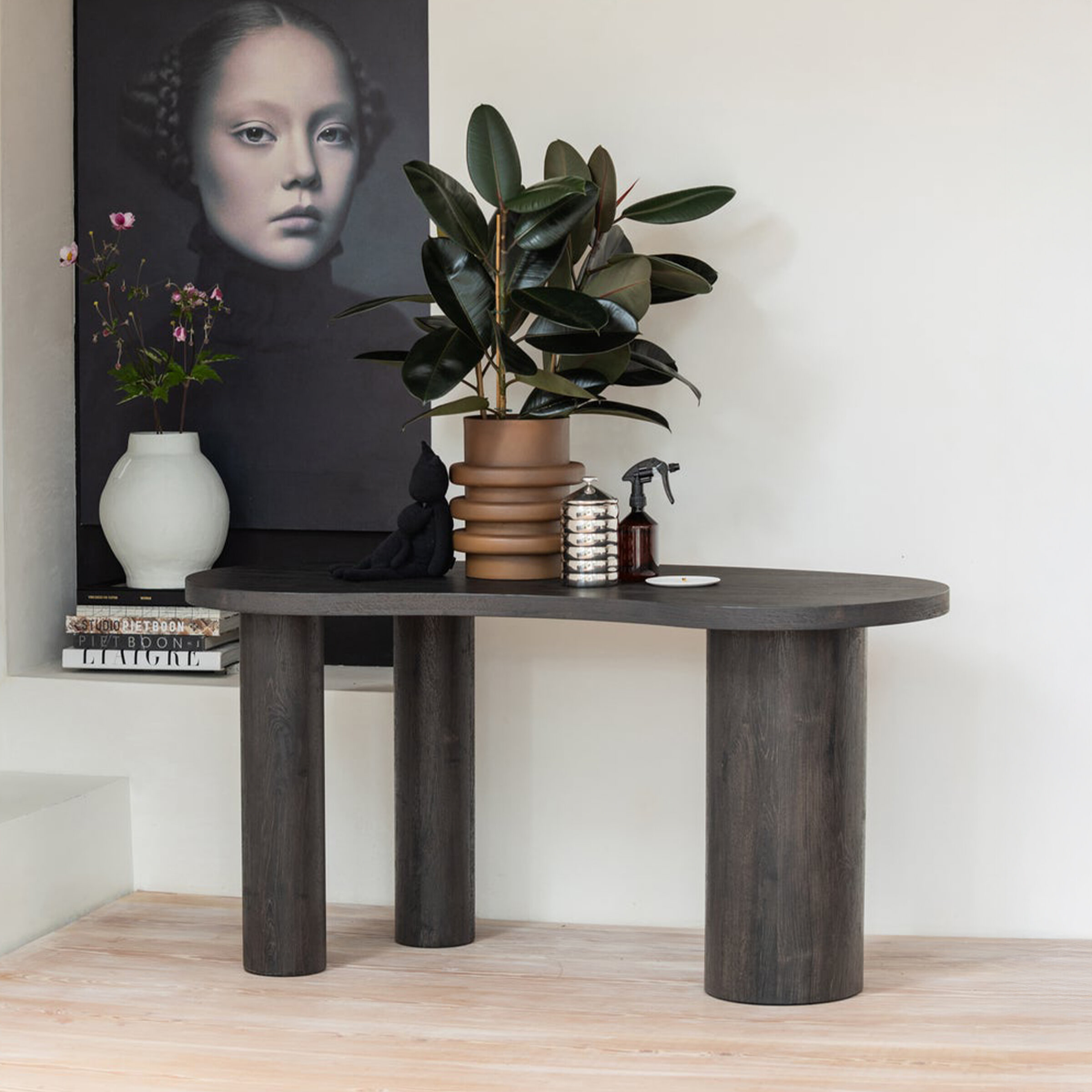 WOOOD Organisch Bureau / Sidetable 'Maan' MDF 150cm, kleur donkerbruin