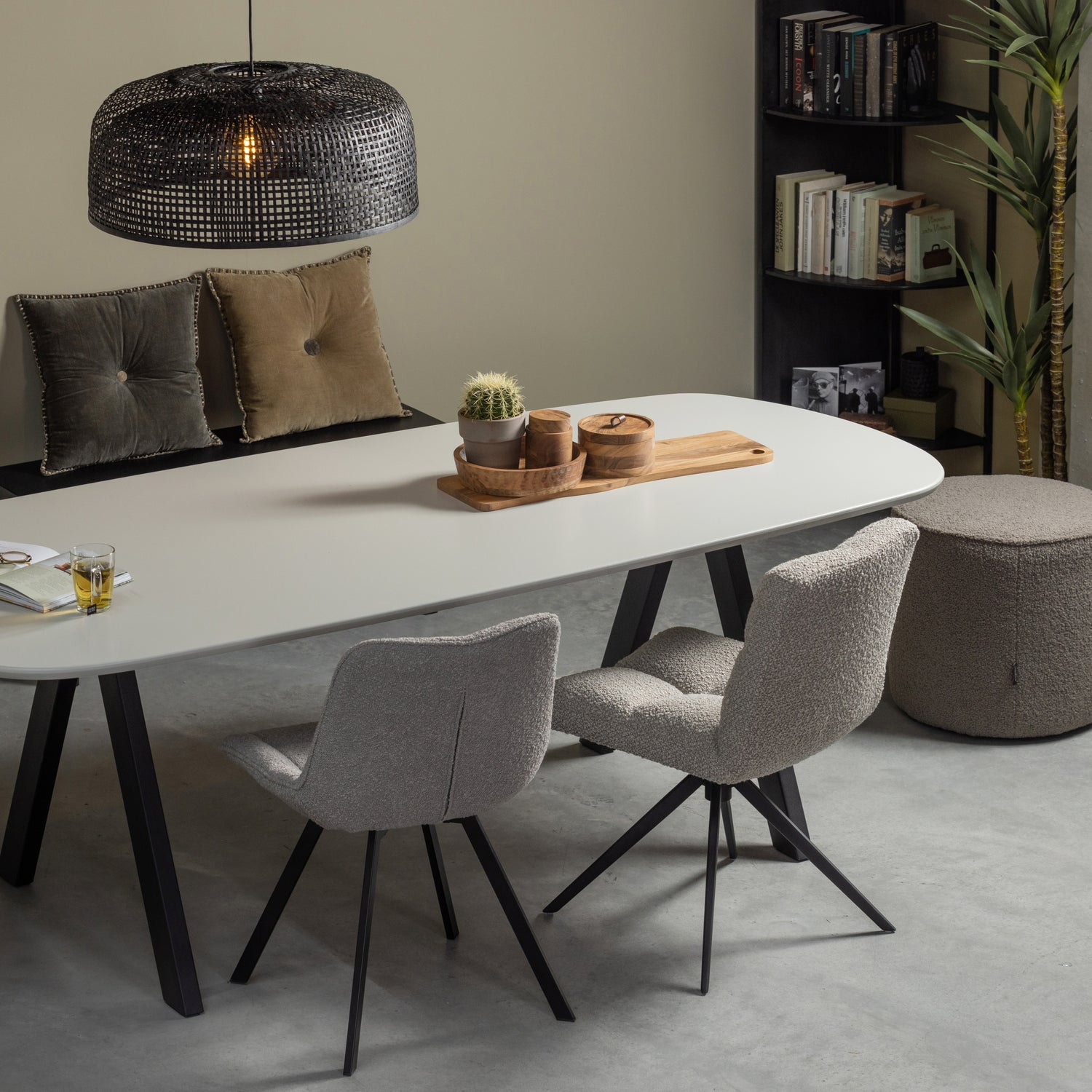 WOOOD Eetkamerbank 'Imme' Grenenhout 110cm, kleur Zwart