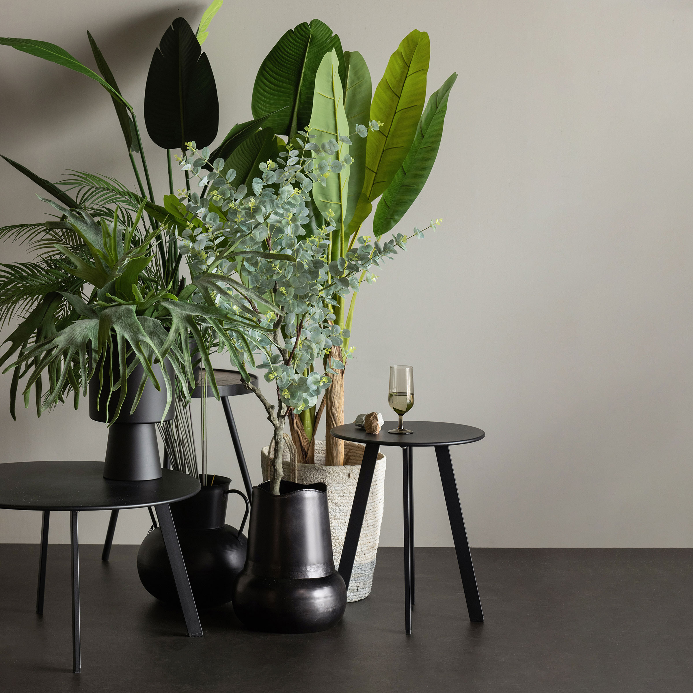 WOOOD Outdoor Bijzettafel 'Fer' kleur Zwart, Ø70cm