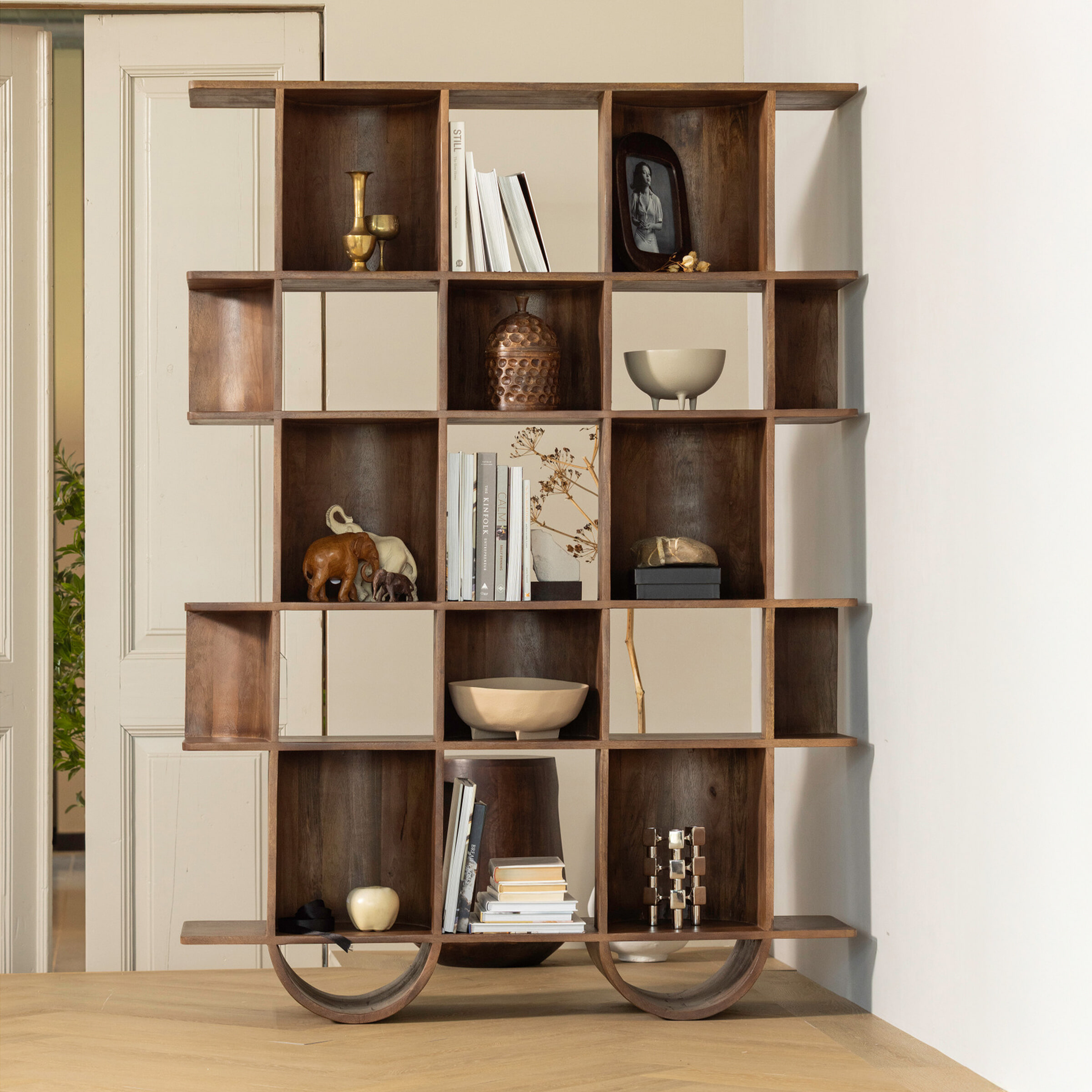 WOOOD Boekenkast Sinne Mangohout, 180 x 130cm - Naturel