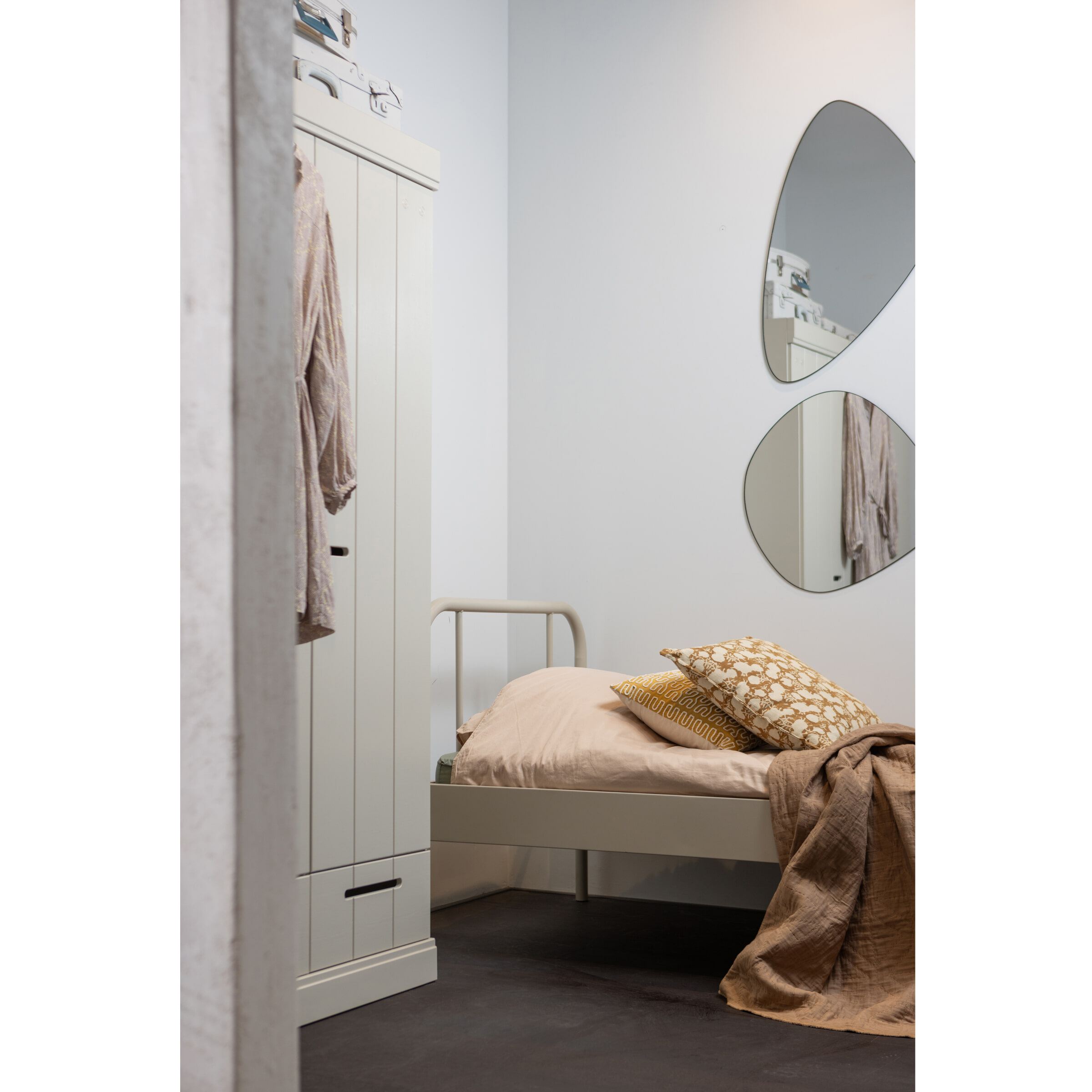 WOOOD Bed 'Mata' 90 x 200cm, kleur Zand