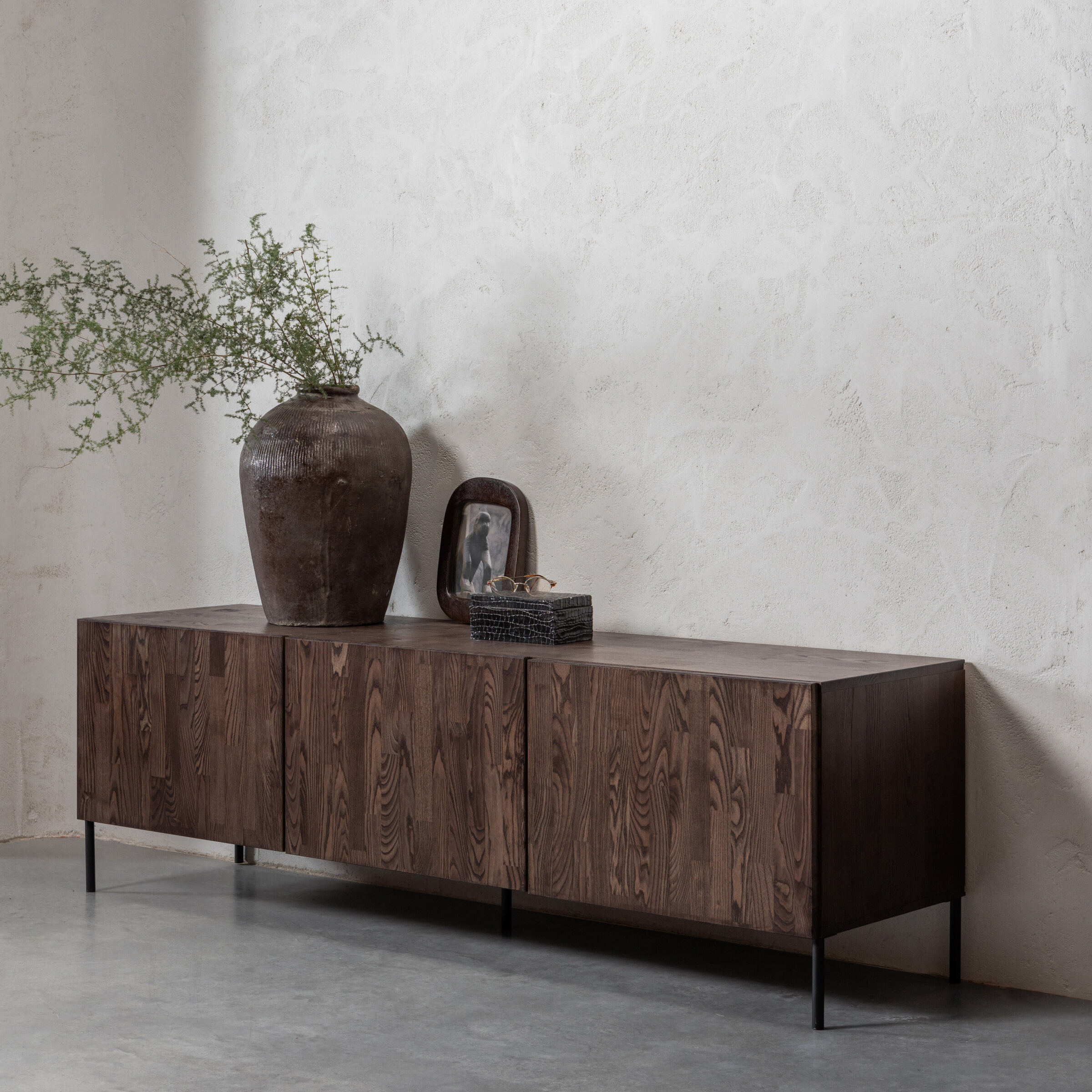 WOOOD TV-meubel 'Bono' Essenhout, 180cm, kleur Bruin