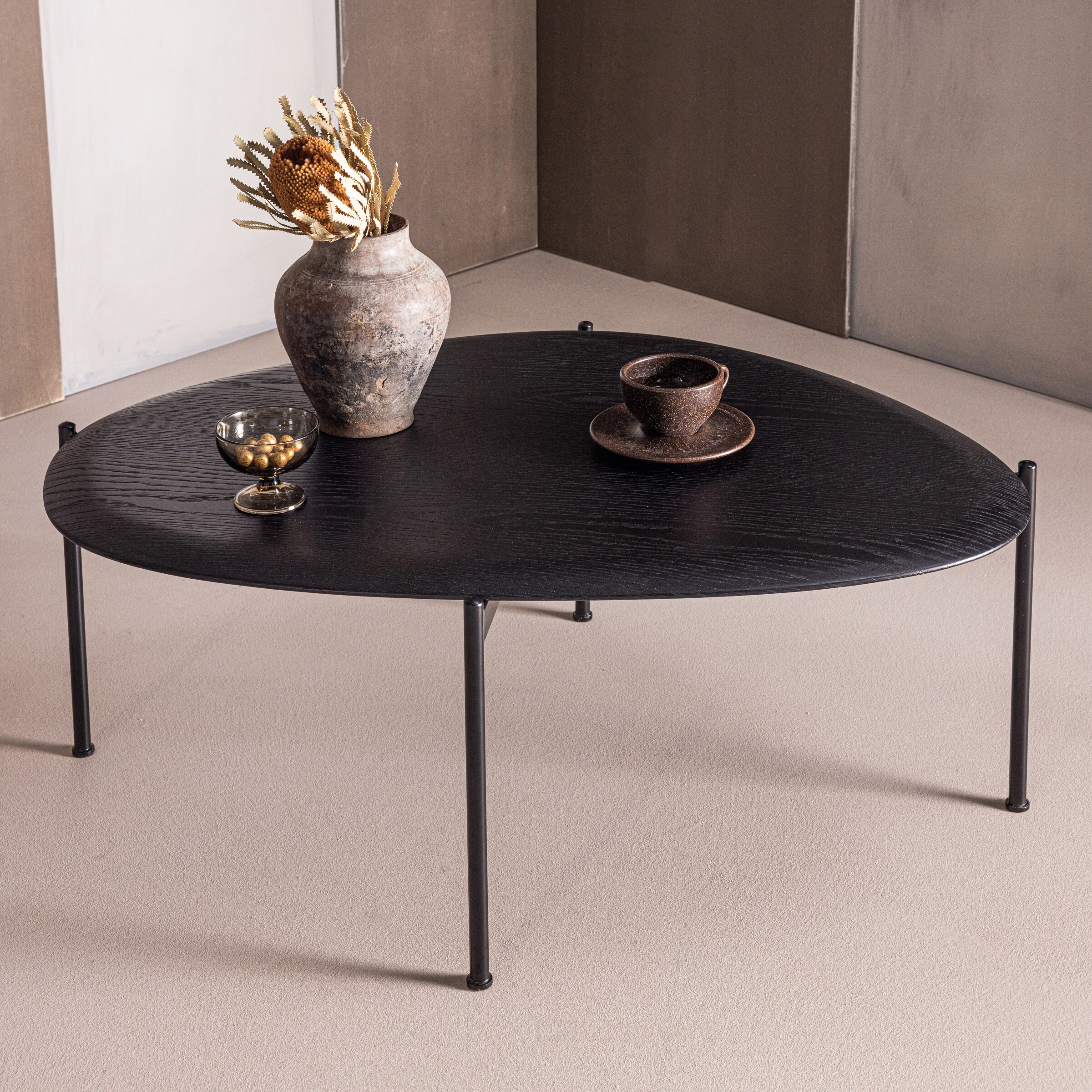 WOOOD Organische Salontafel Kota 92 x 67cm - Zwart