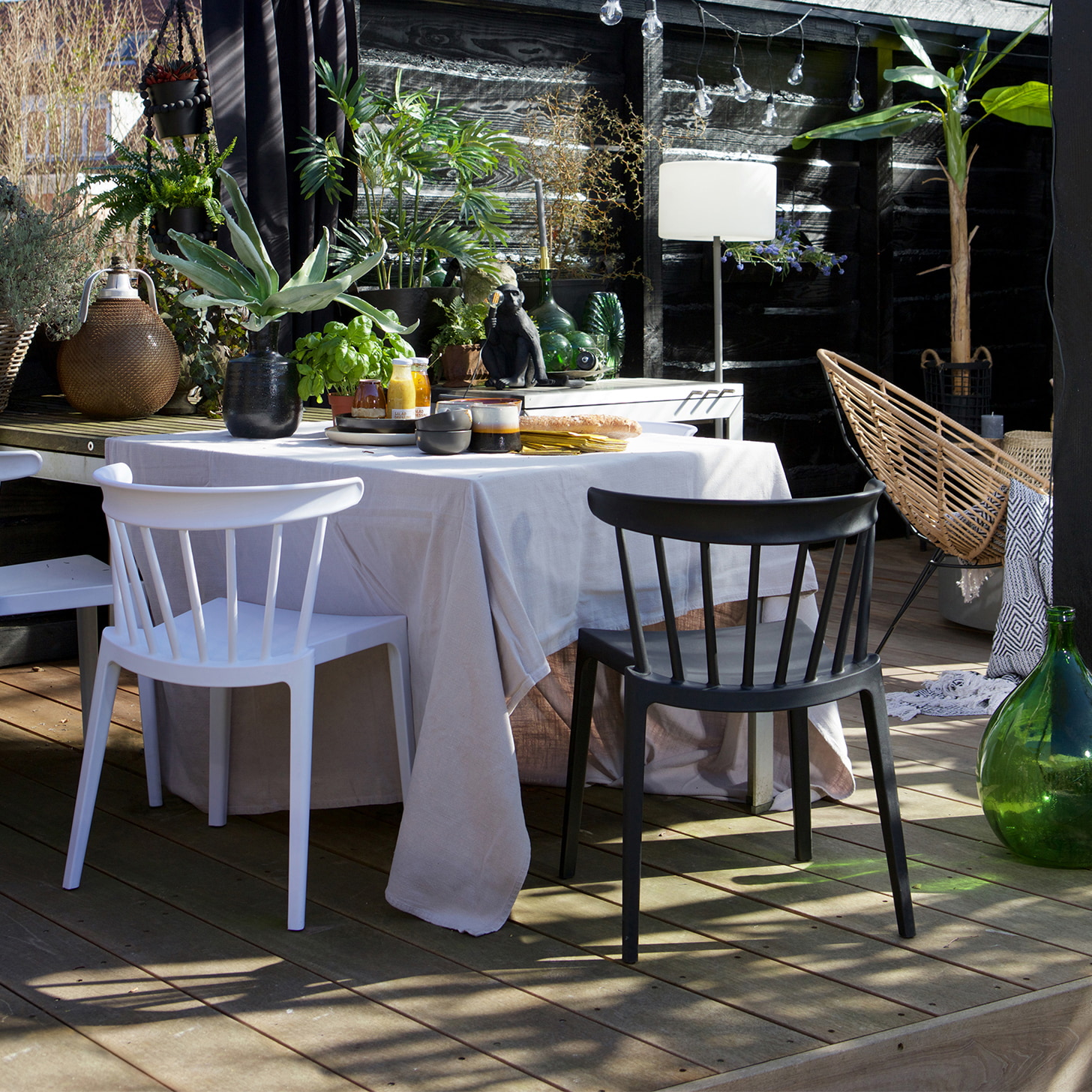 WOOOD Tuin / Eetkamerstoel 'Bliss' kleur Zwart