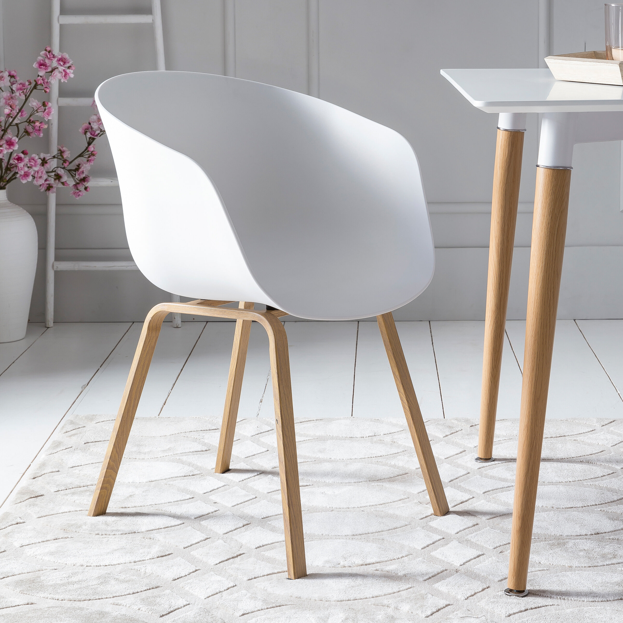 Artistiq Living Artistiq Eetkamerstoel 'Halo' kleur Wit