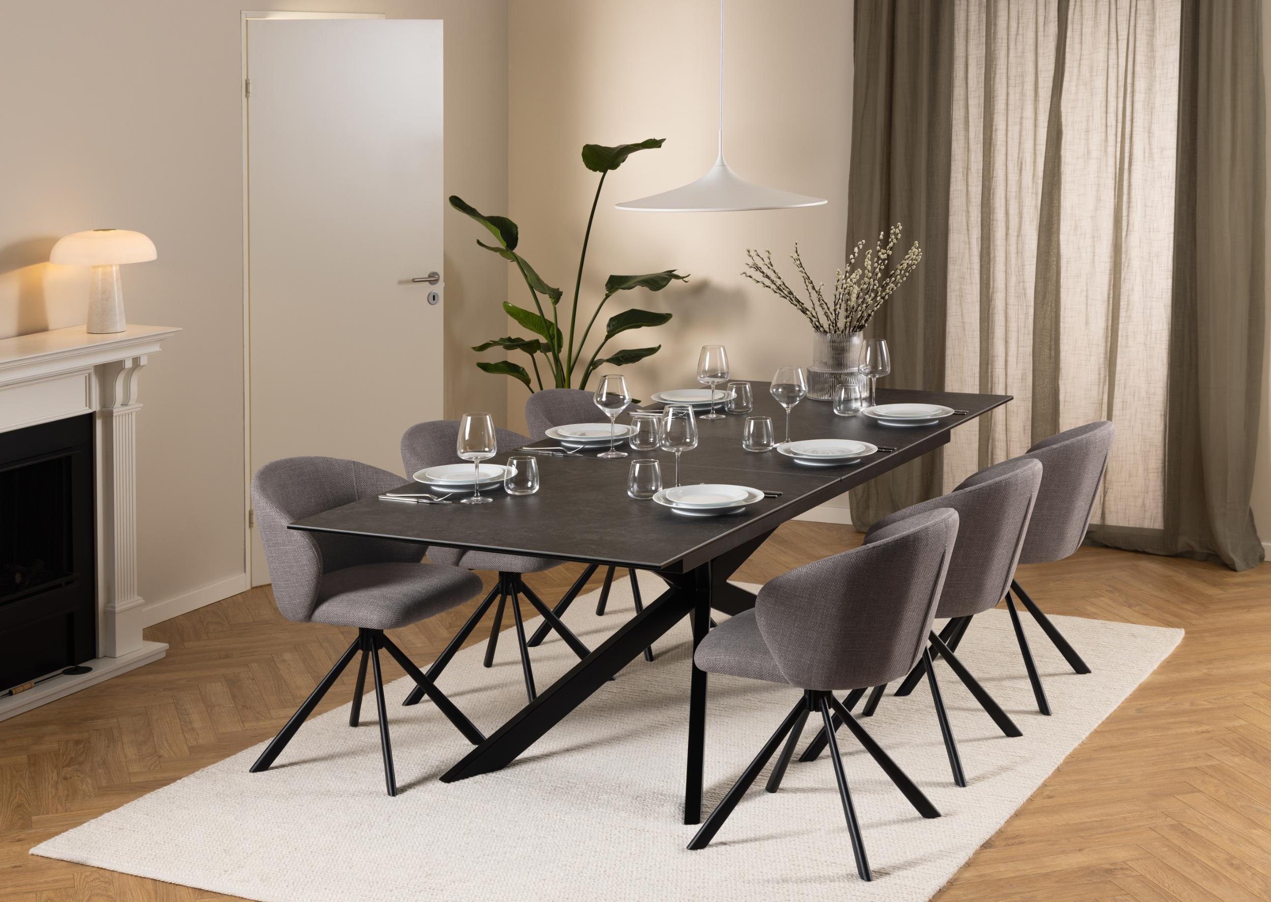 Bendt Uitschuifbare Eettafel 'Chrislyn' Keramiek 200-240 x 100cm, kleur Zwart