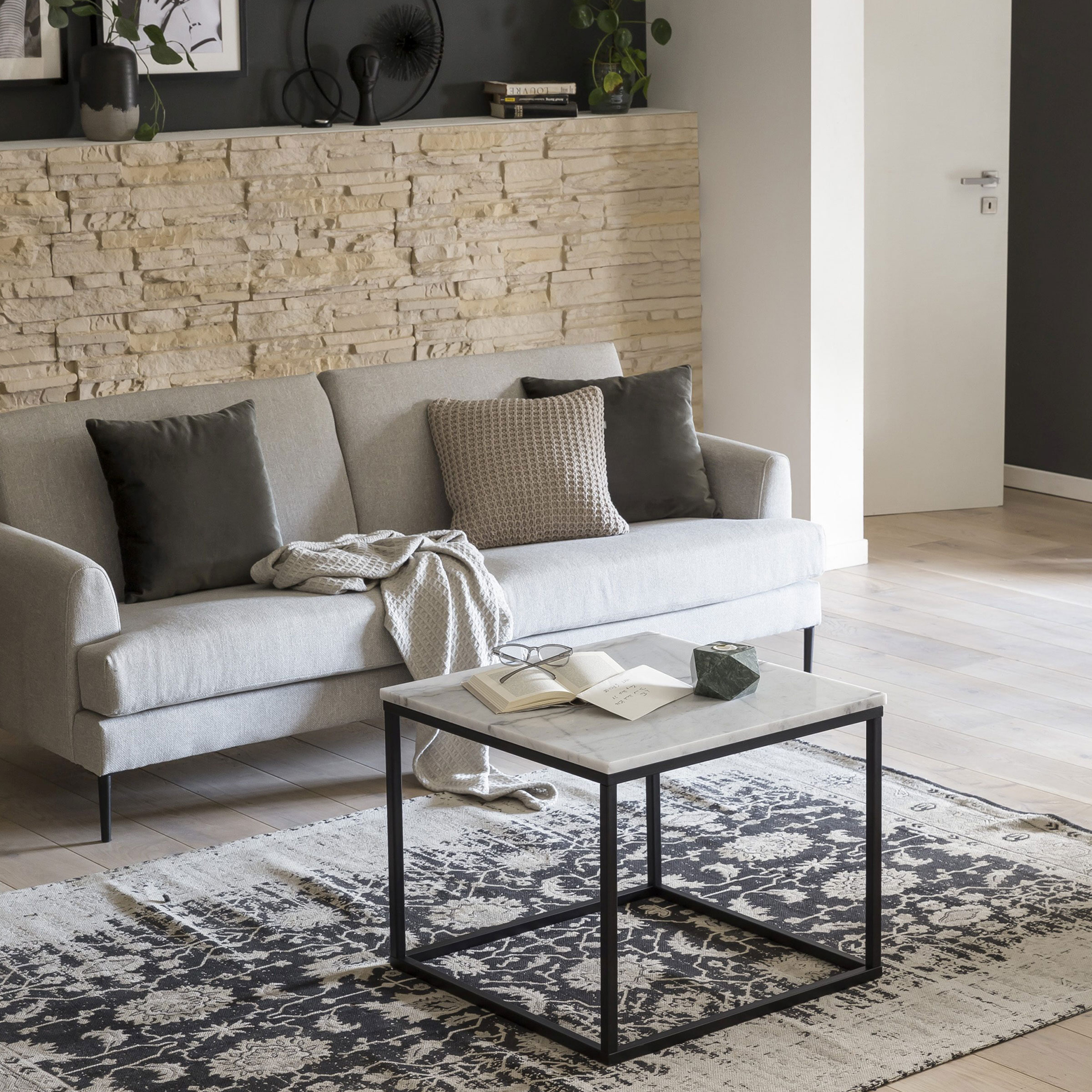 Artistiq Vierkante Salontafel 'Rodrigo' Wit Marmer en Staal, 75cm